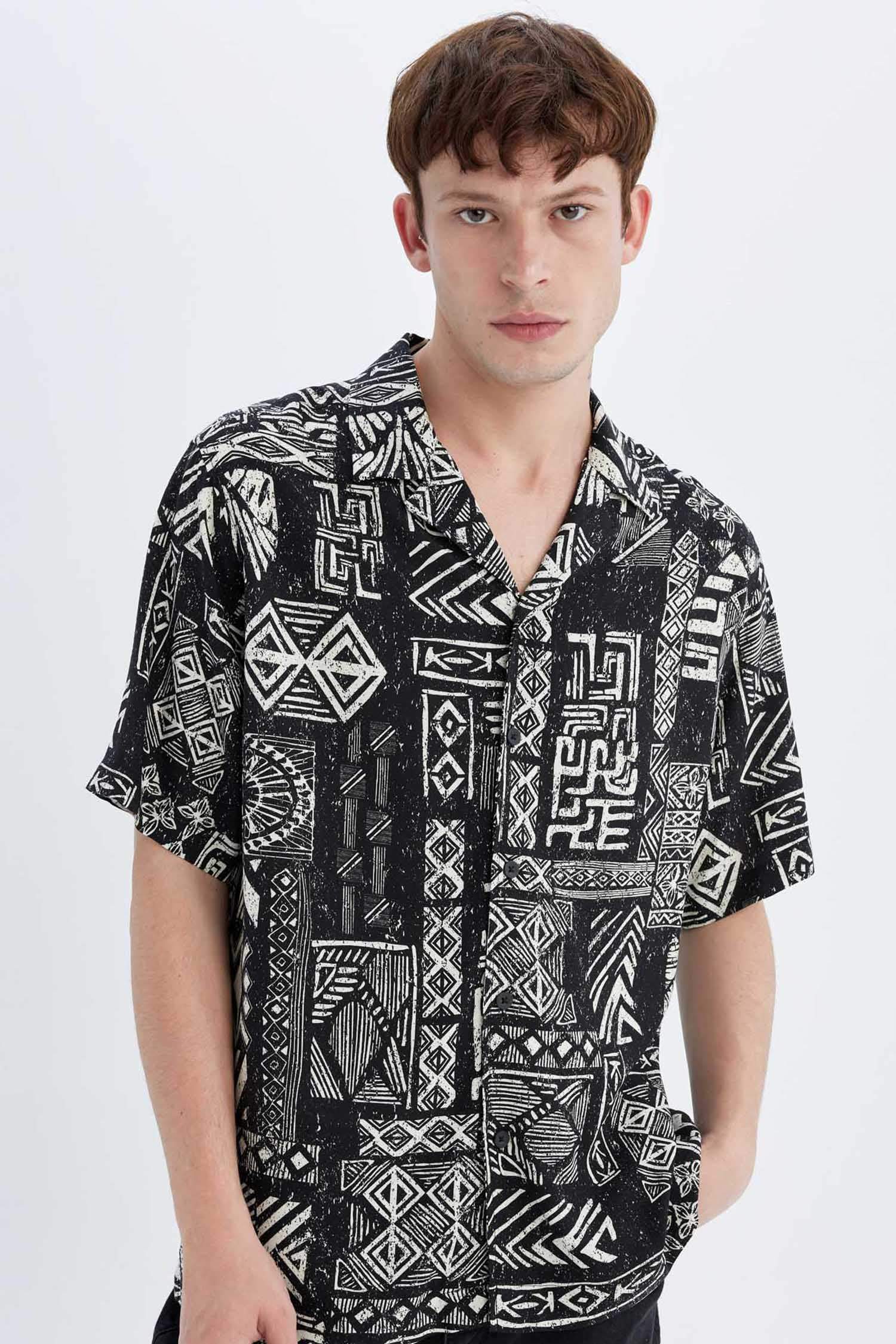 Regular Fit Printed Viscose Short Sleeve Shirt
