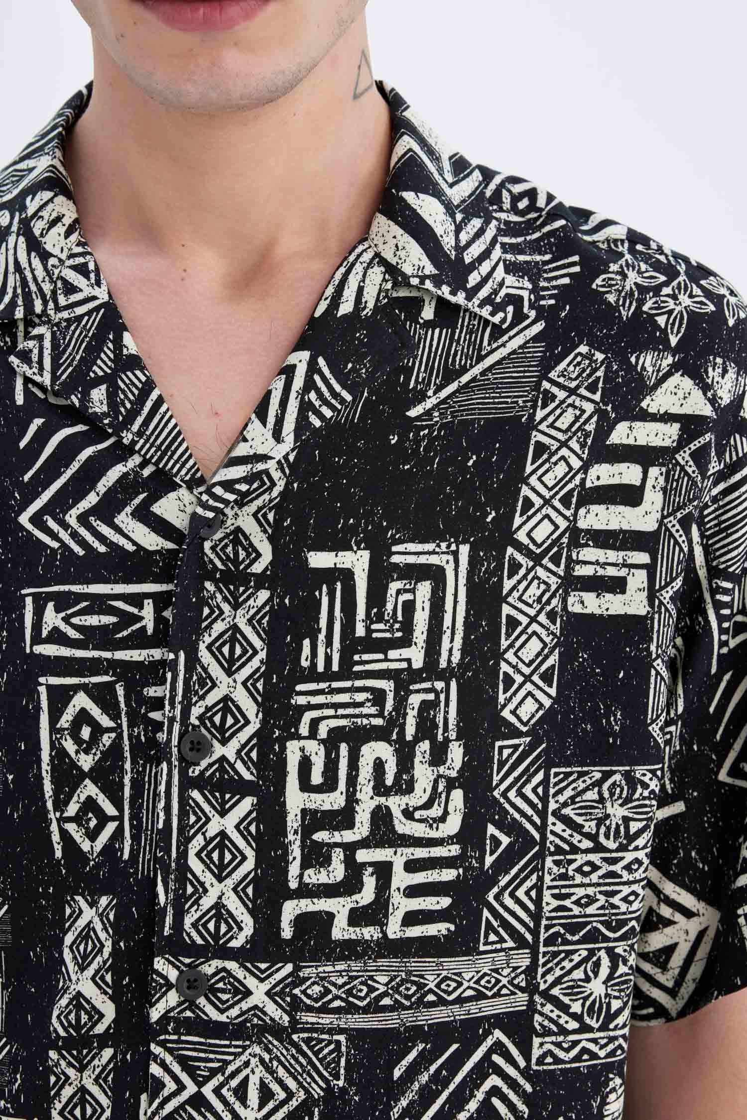 Regular Fit Printed Viscose Short Sleeve Shirt