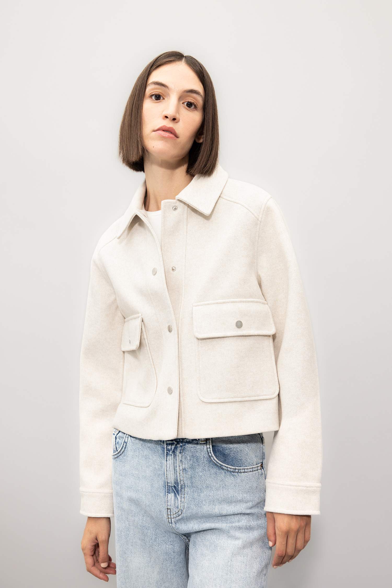 Regular Kalıp Polo Yaka Çıtçıtlı Cepli Kısa Kaşe Ceket