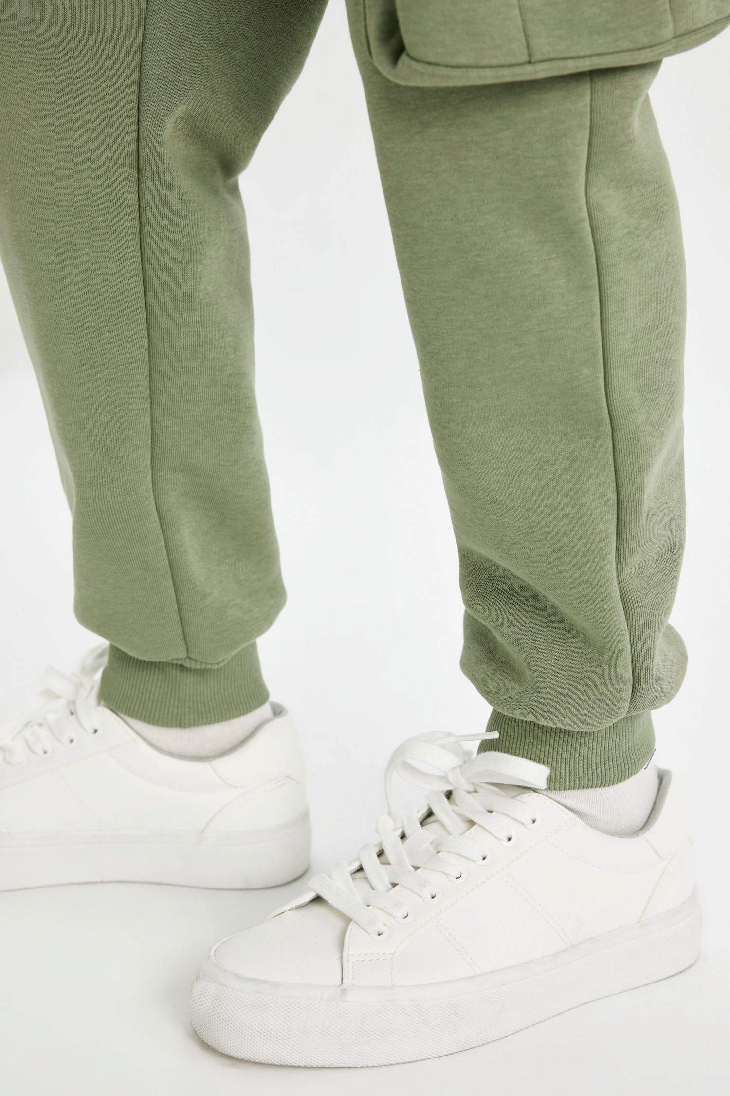 Erkek Çocuk Kargo Cepli Beli Paçası Lastikli Jogger Okul Eşofman Altı