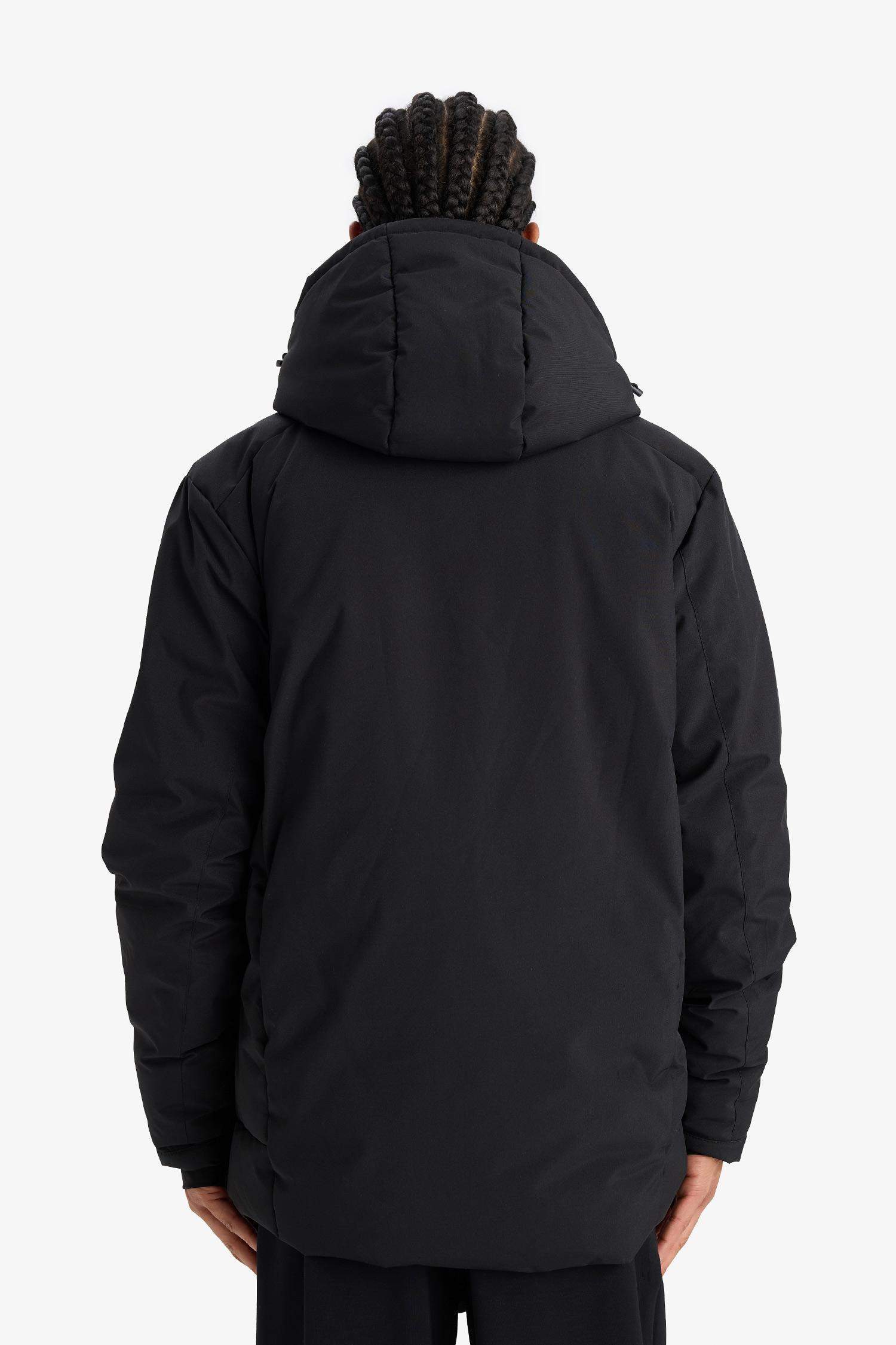 бас киімді Пальто