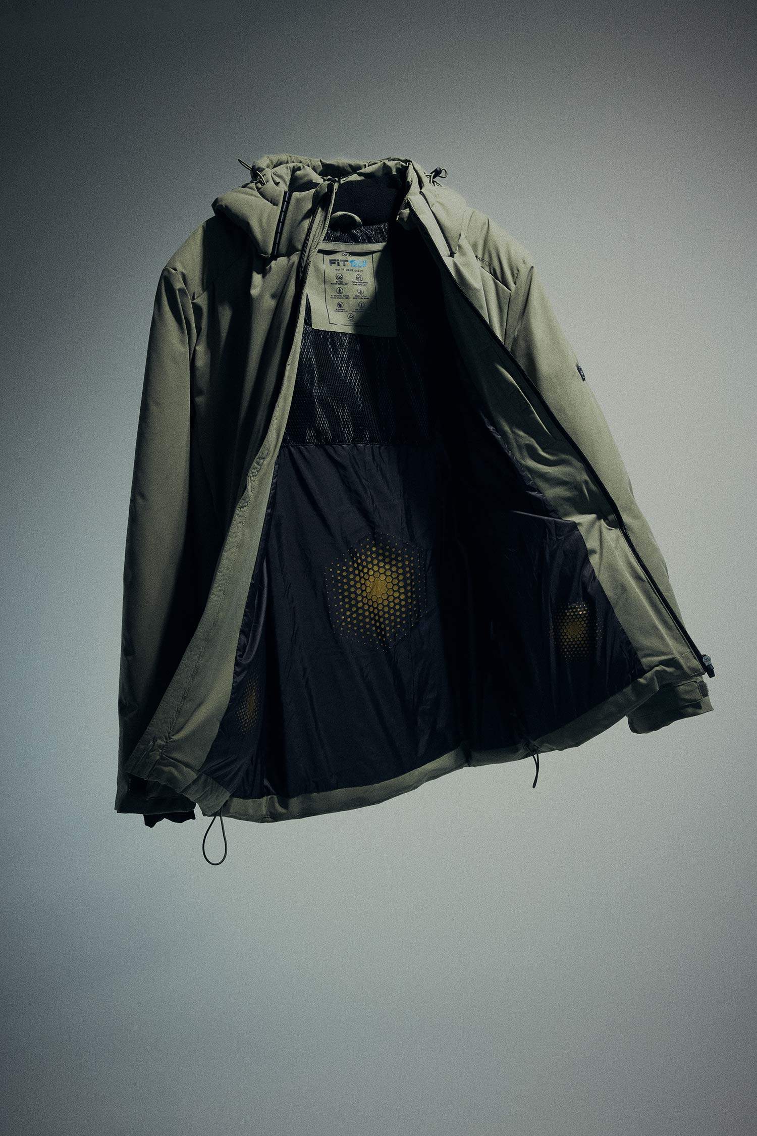 Regular Fit Windproof Waterproof USB Heated Puffer Jacket