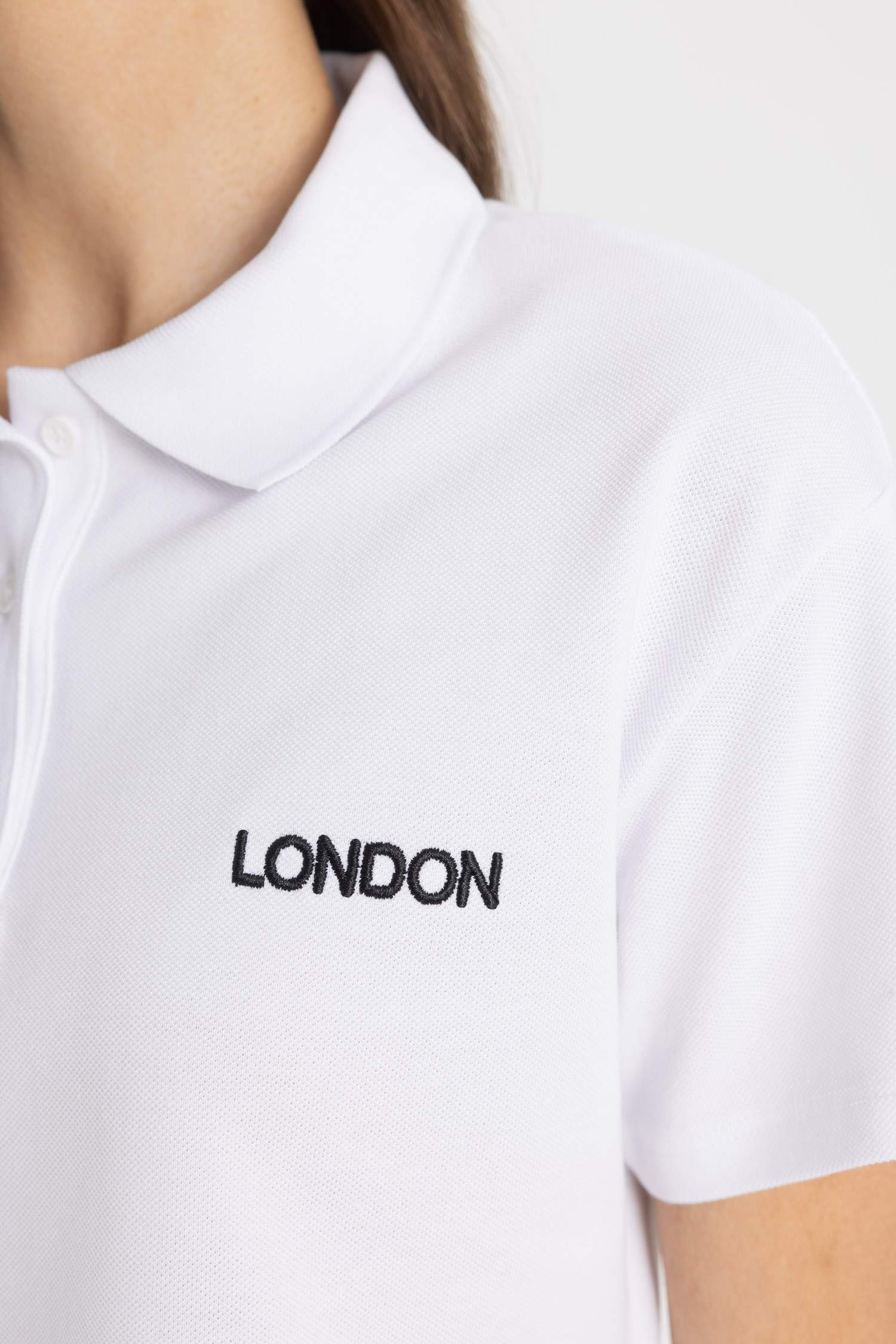 تيشيرت بولو نص كم مطبوع بقصة مريحة