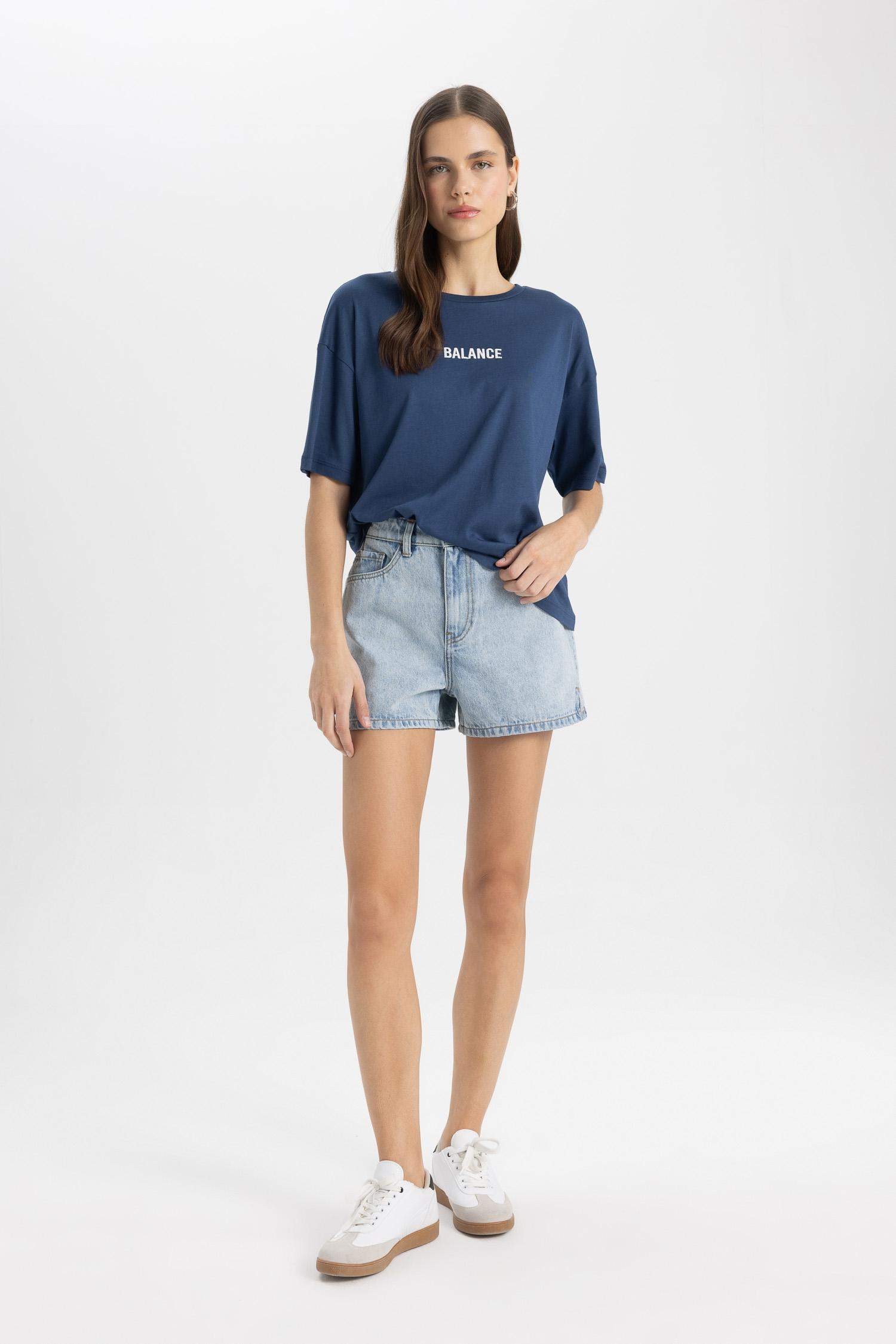 Relax Fit Bisiklet Yaka Baskılı Kısa Kollu Tişört