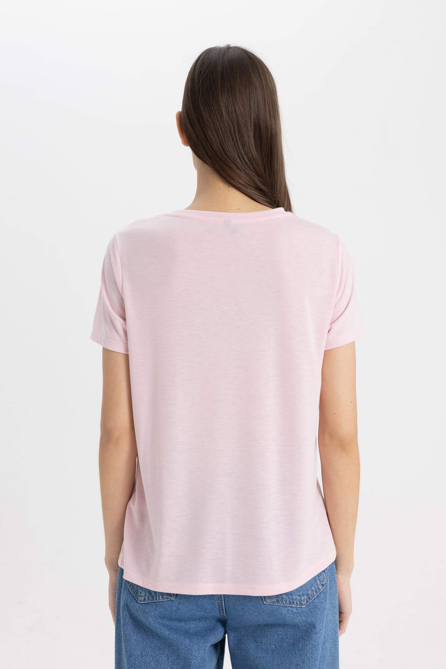 تي شيرت نص كم مطبوع بياقة مستديرة وقصة عادية