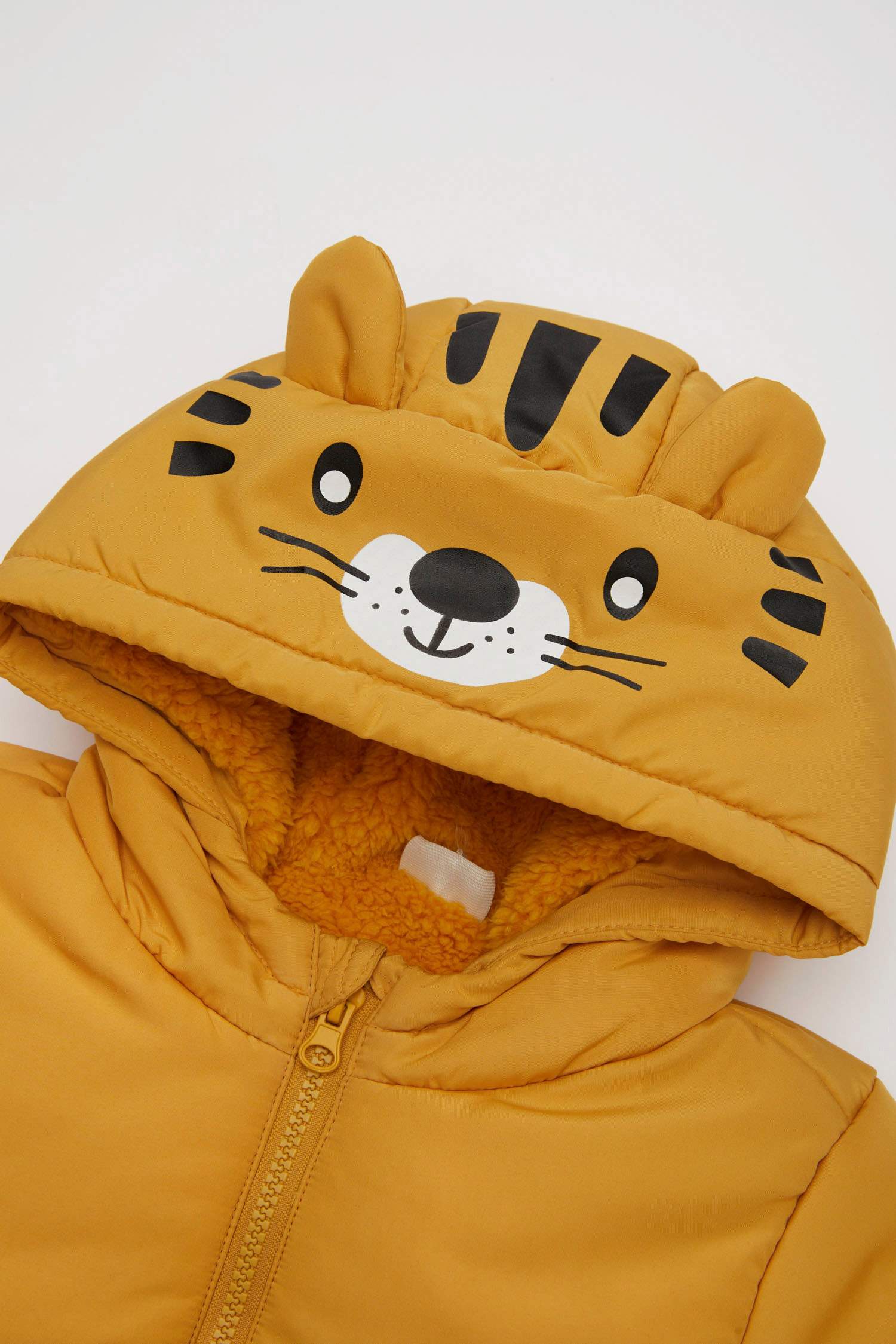 Boy Plush Lined Waterproof Fabric Hooded Puffer Jacket