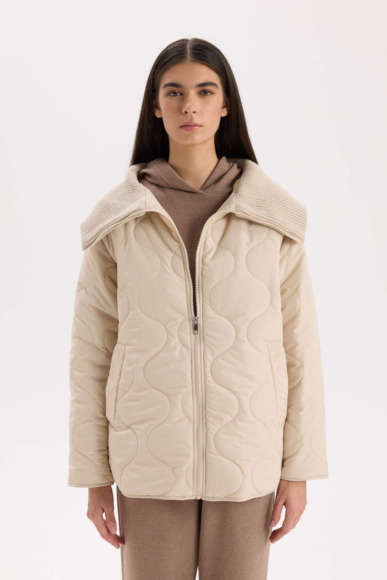 Su Geçirmez Mevsimlik Mont Kapitoneli Fermuarlı Cepli Hafif