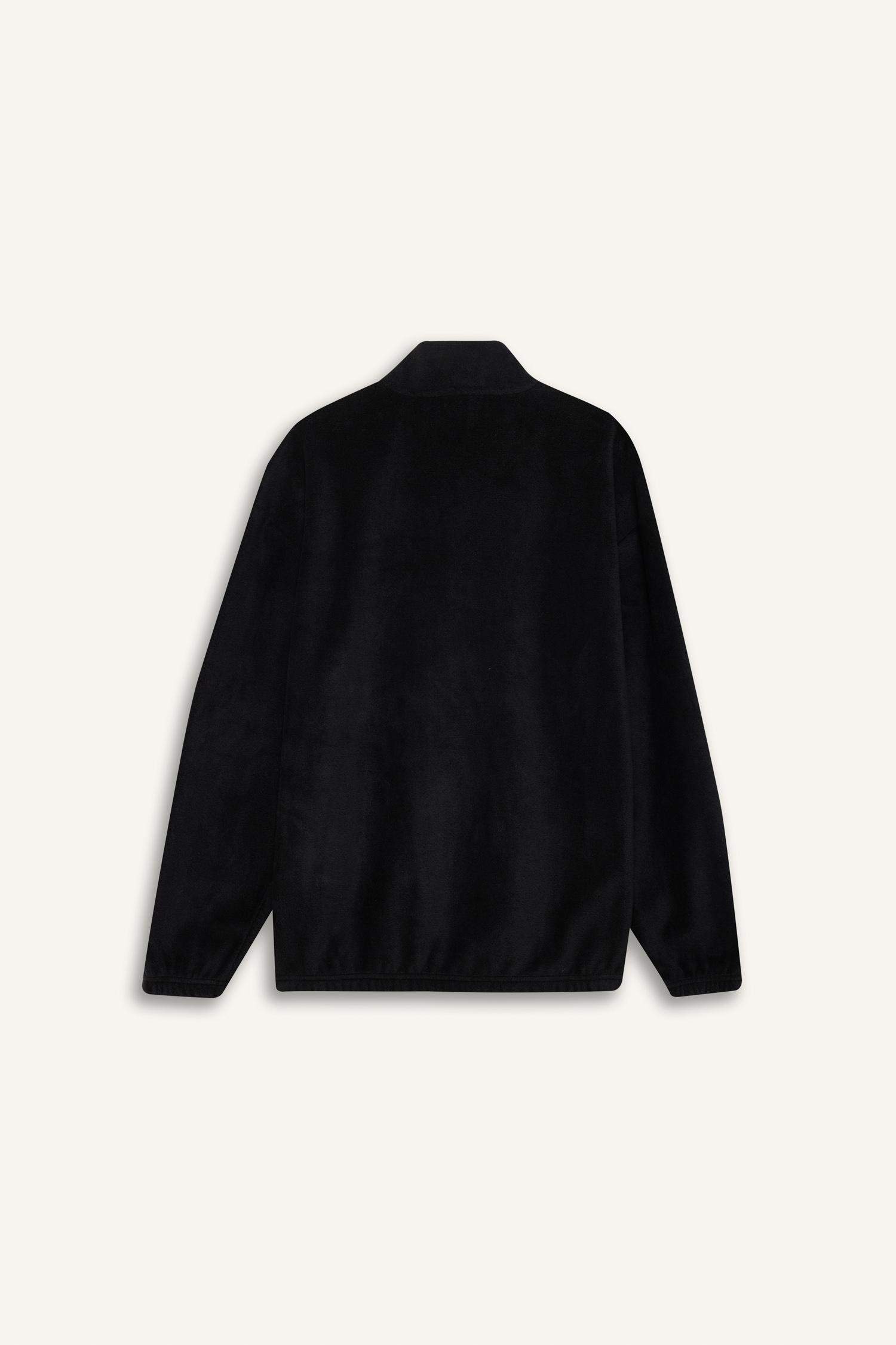 سويت شيرت اسود قطيفة قصة مريحة بياقة عالية بسوسته