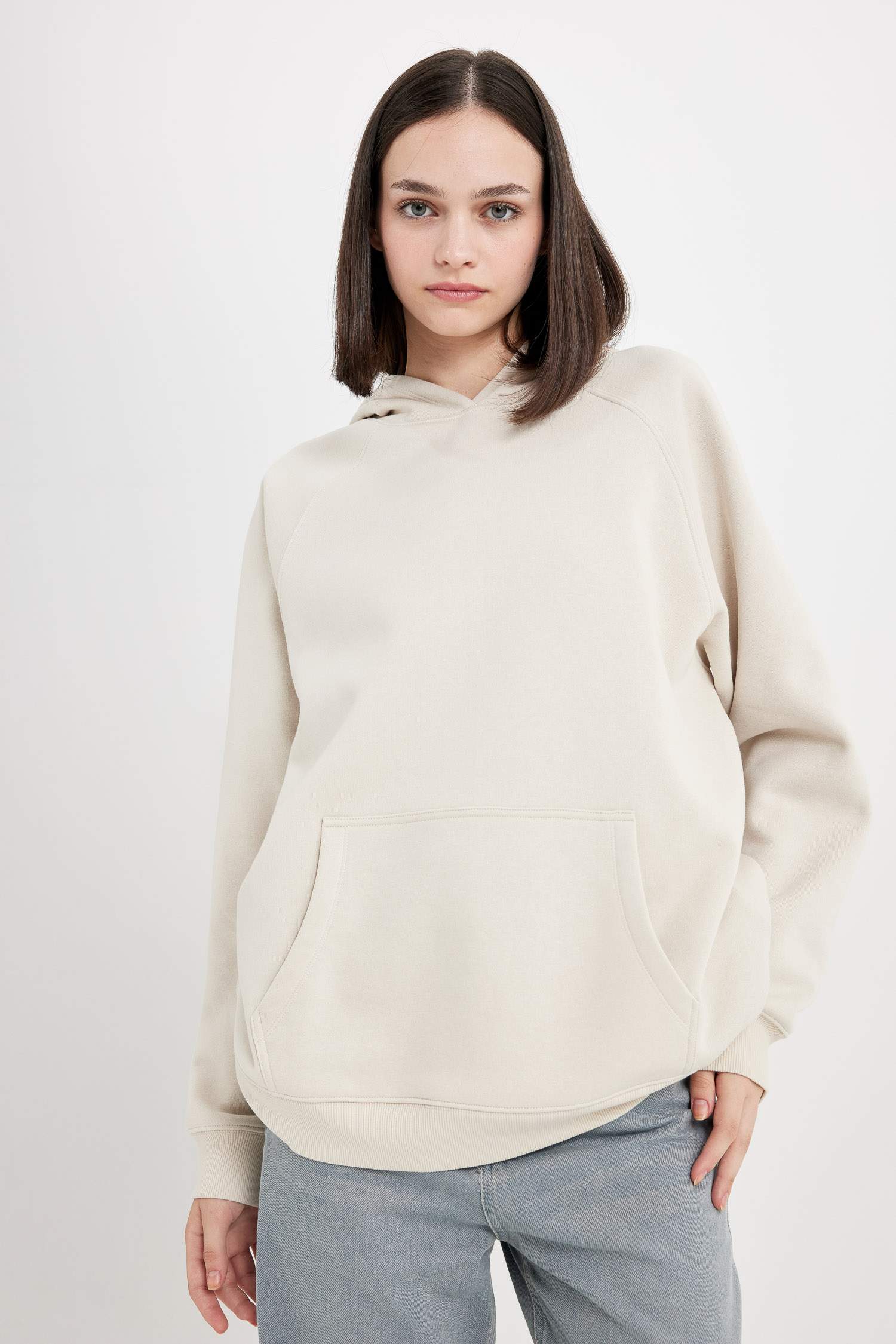 үлкен пішім бас киімді Свитер