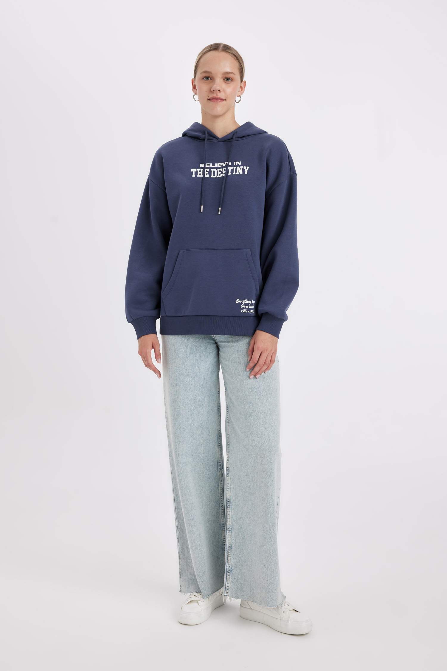 Oversize Geniş Kalıp Kapüşonlu Cepli Sırt Baskılı Kalın Sweatshirt