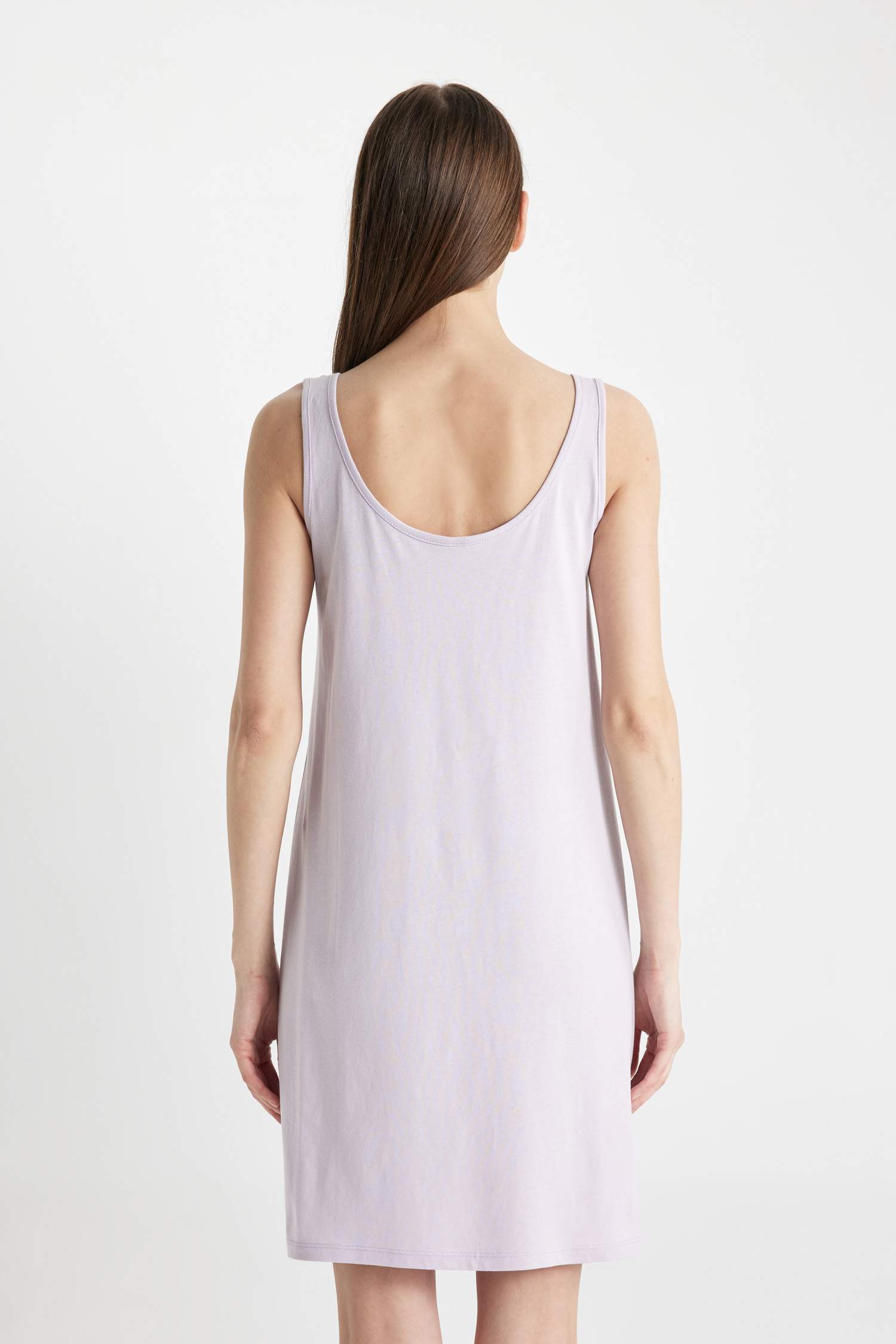 فستان بيجامة قصة عادية برقبة مستديرة من Fall in Love