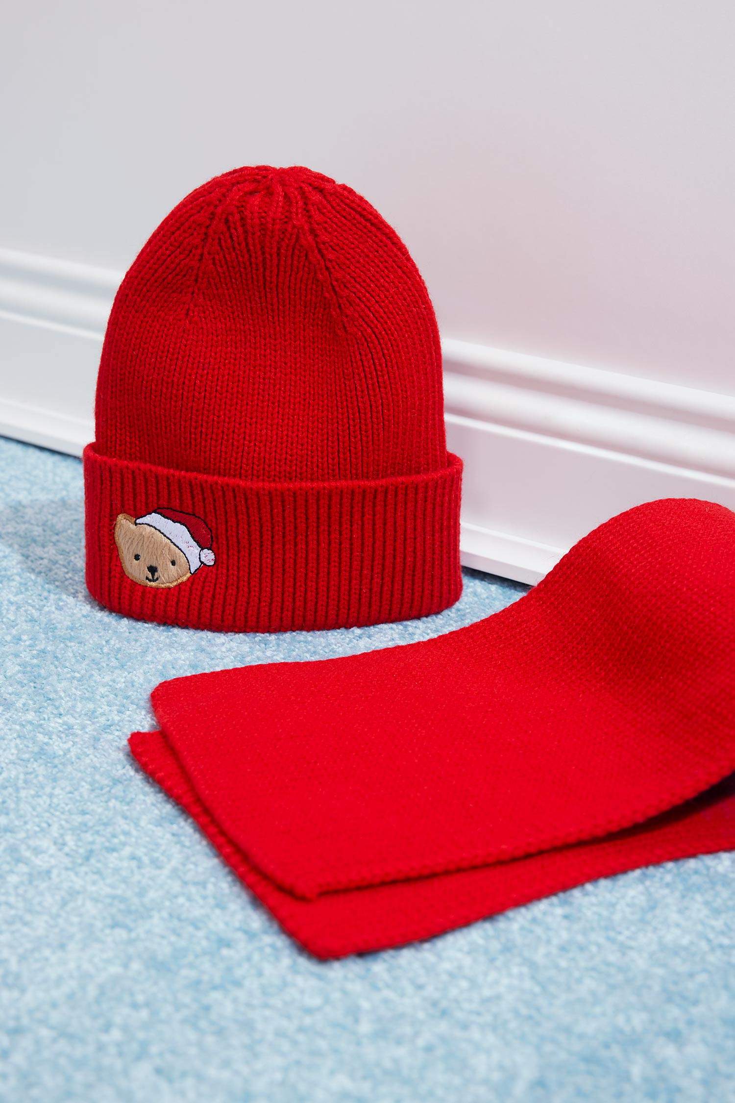 Kız Çocuk Yılbaşı Temalı 2'li Takım Triko Atkı Bere