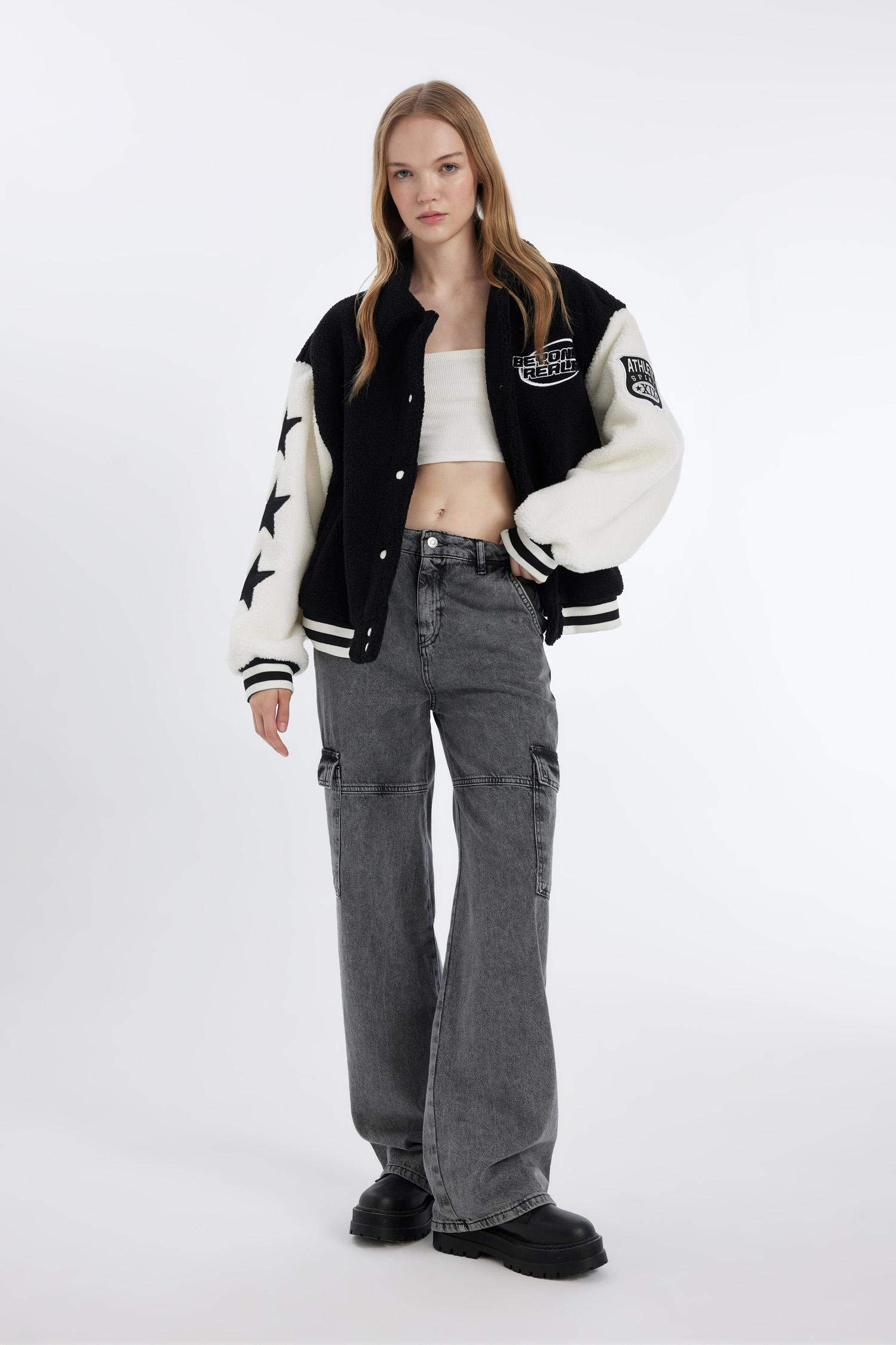 Coool Oversize Geniş Kalıp Pelüş Bomber Mont Ceket Polo Yaka Nakışlı Çıtçıtlı Cepli