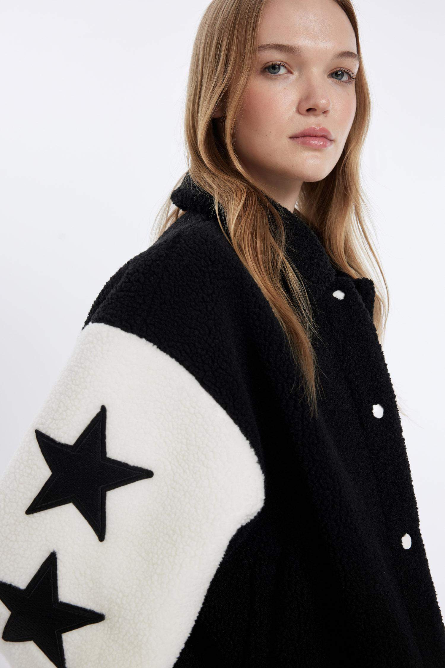 Coool Oversize Geniş Kalıp Pelüş Bomber Mont Ceket Polo Yaka Nakışlı Çıtçıtlı Cepli