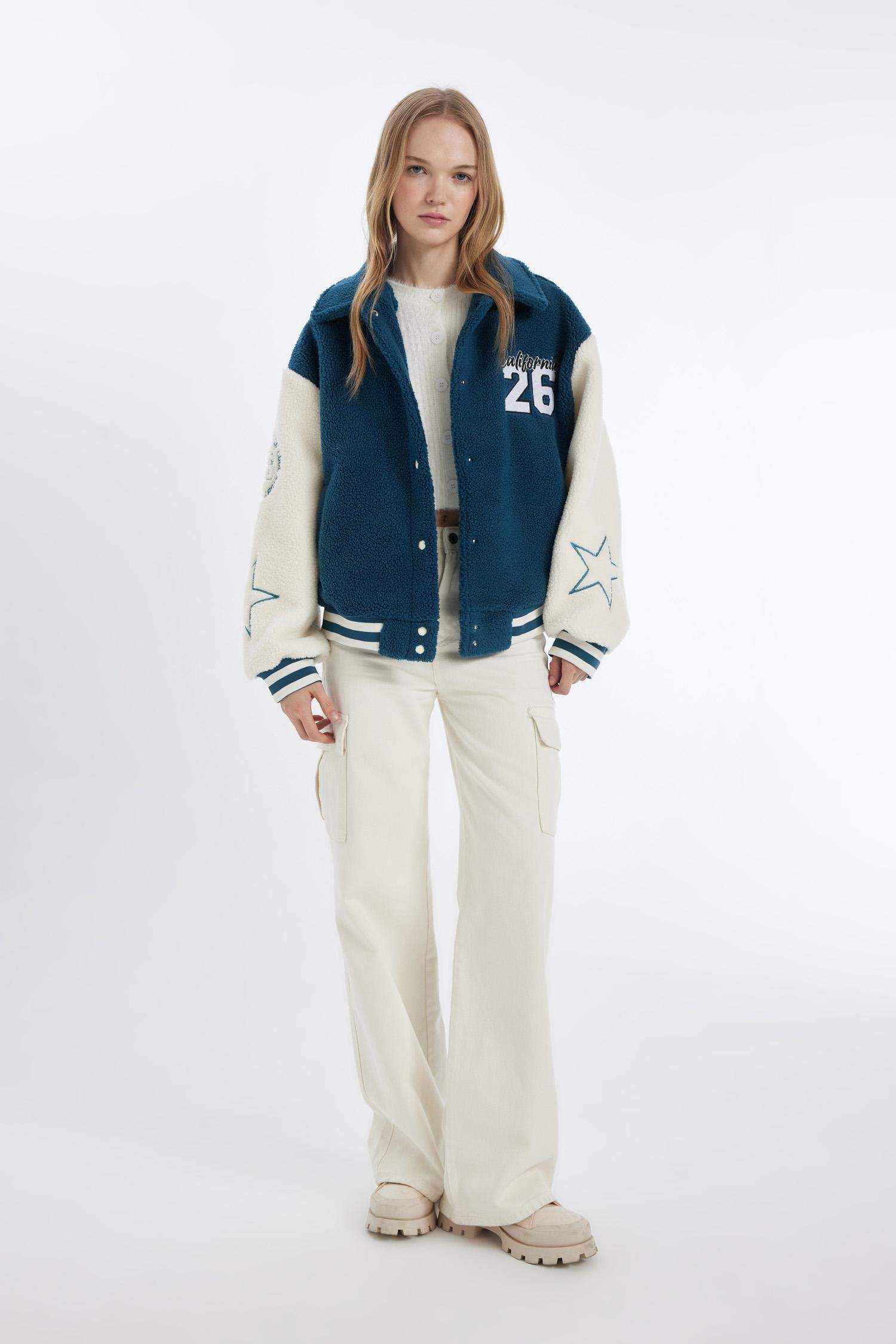 Coool Oversize Geniş Kalıp Pelüş Bomber Mont Ceket Polo Yaka Nakışlı Çıtçıtlı Cepli