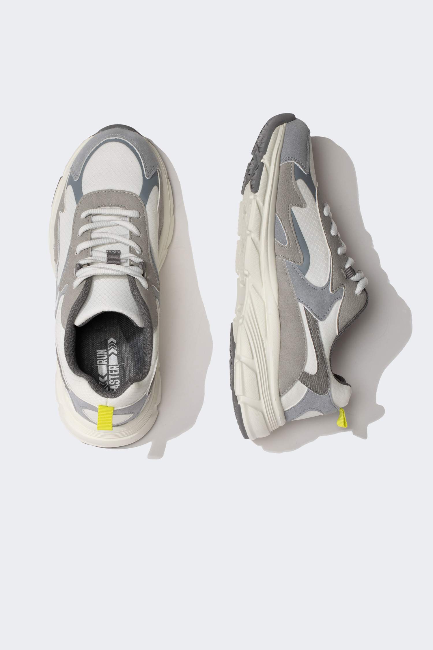 Ұлдарға арналған қалың табанды спорттық аяқ киім