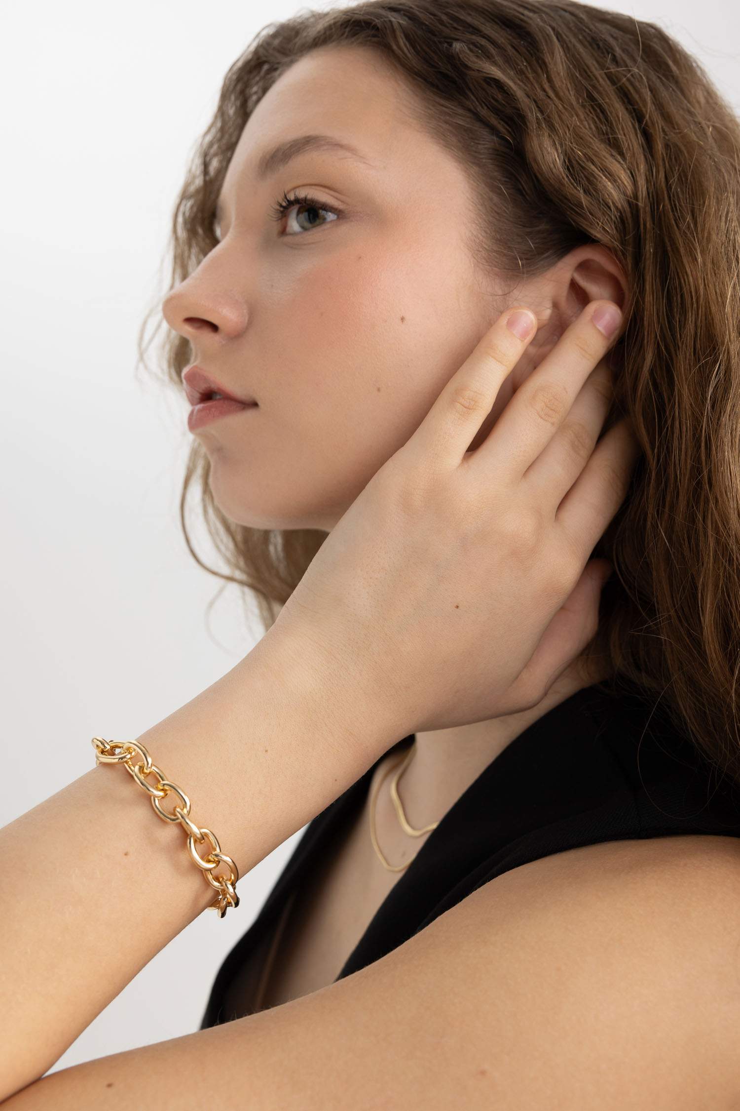 Bracelet doré avec détail chaîne pour femme