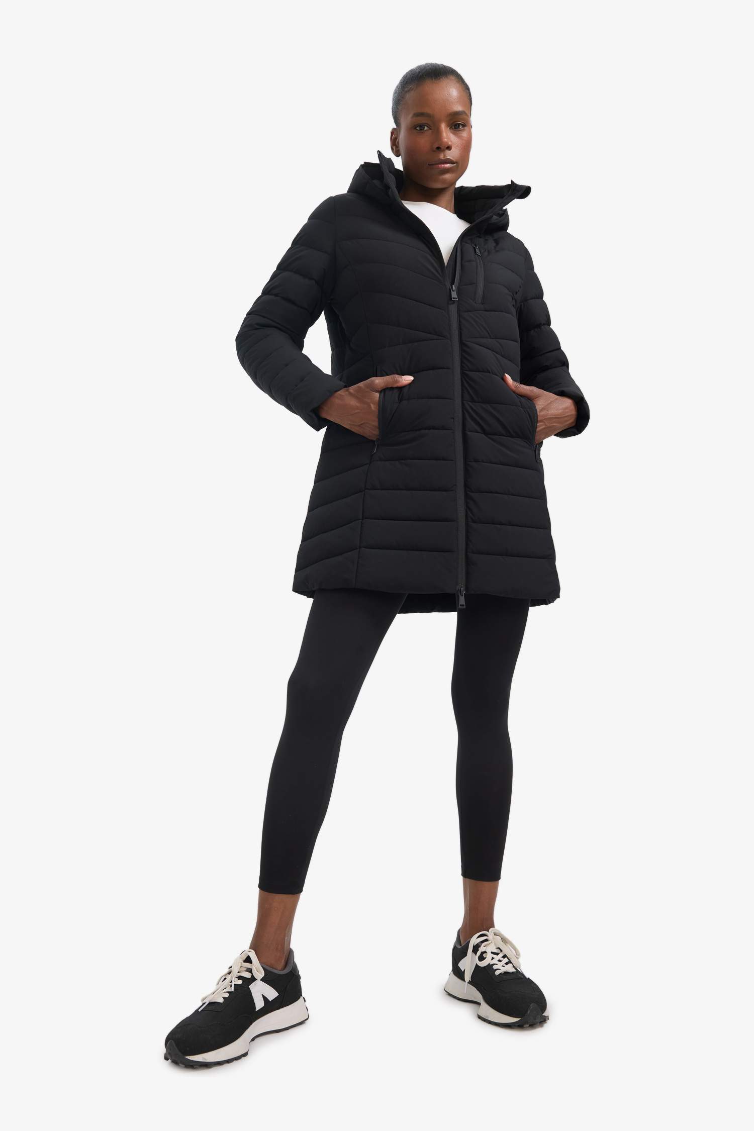 Doudoune imperméable avec capuche et poches de DefactoFit