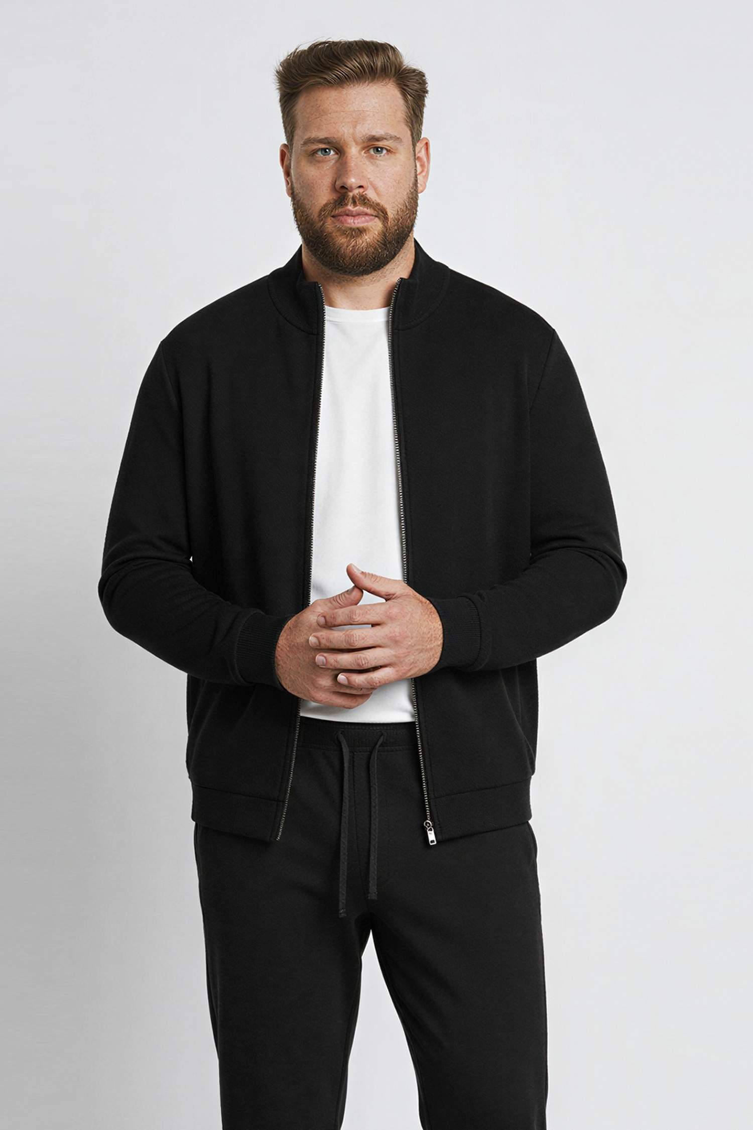 Standart Fit Dik Yaka Fermuarlı Triko Hırka