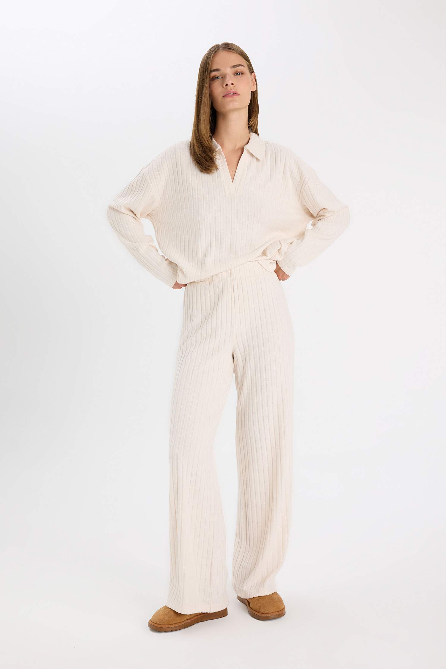 Брюки Wide Leg широкие