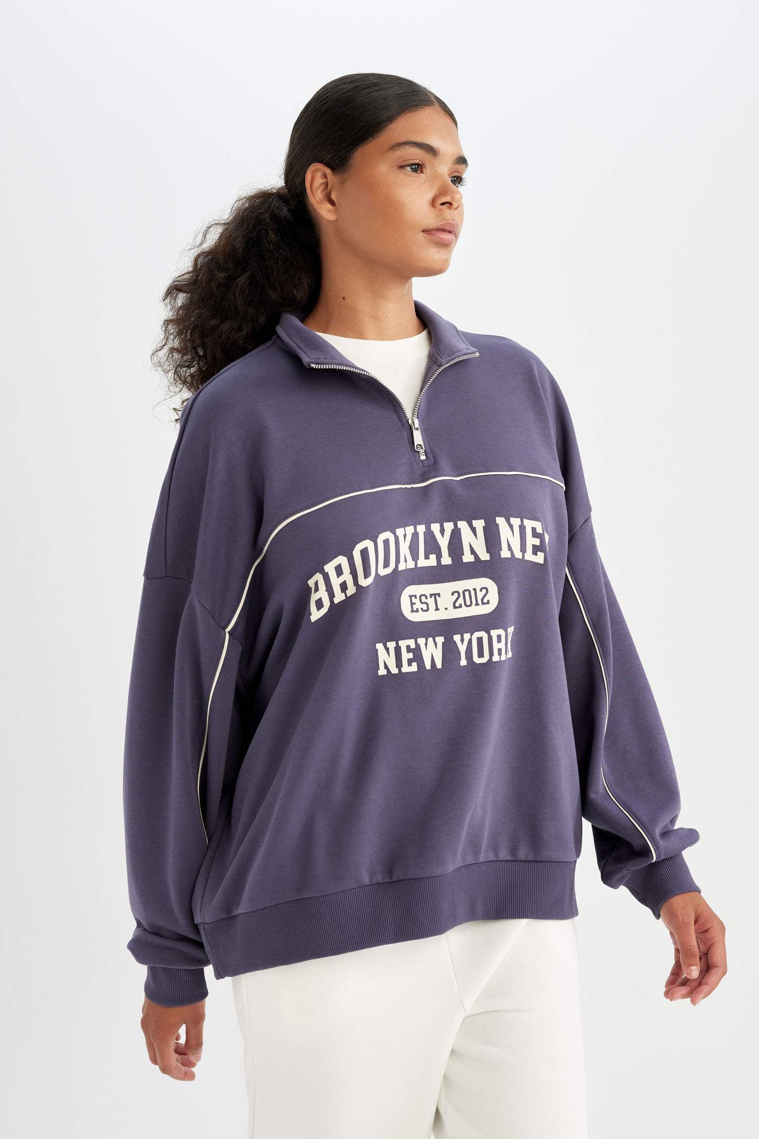 NBA Brooklyn Nets Oversize Geniş Kalıp Yarım Fermuarlı Dik Yaka Sweatshirt