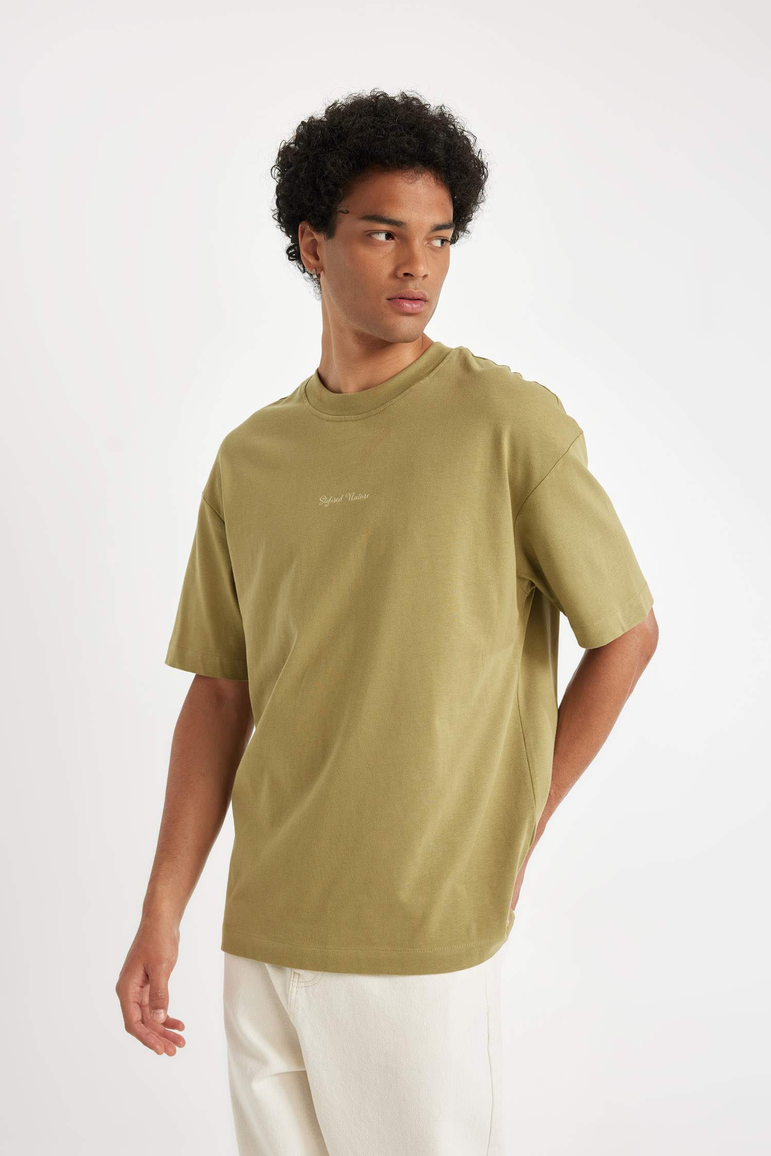 %100 Pamuk Boxy Fit Bisiklet Yaka Sırt Baskılı Kısa Kollu Tişört