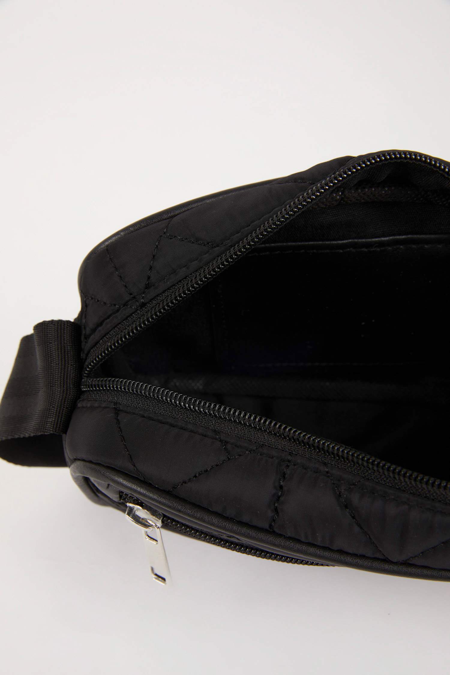 Kadın Çapraz Çanta