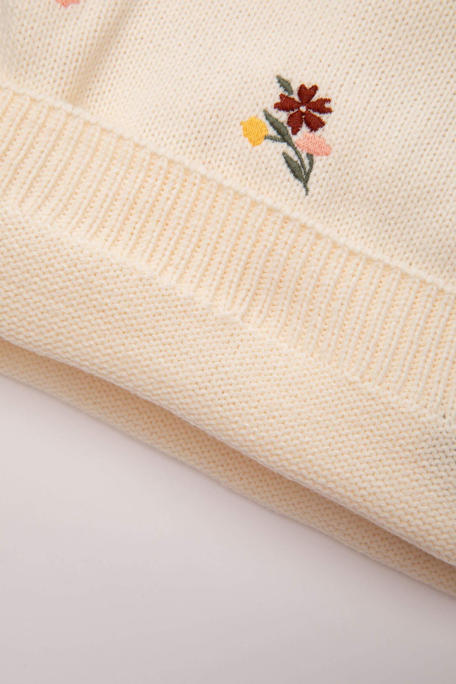 Kız Bebek 2'li Takım Çiçek Nakışlı Triko Kazak İspanyol Paça Tayt