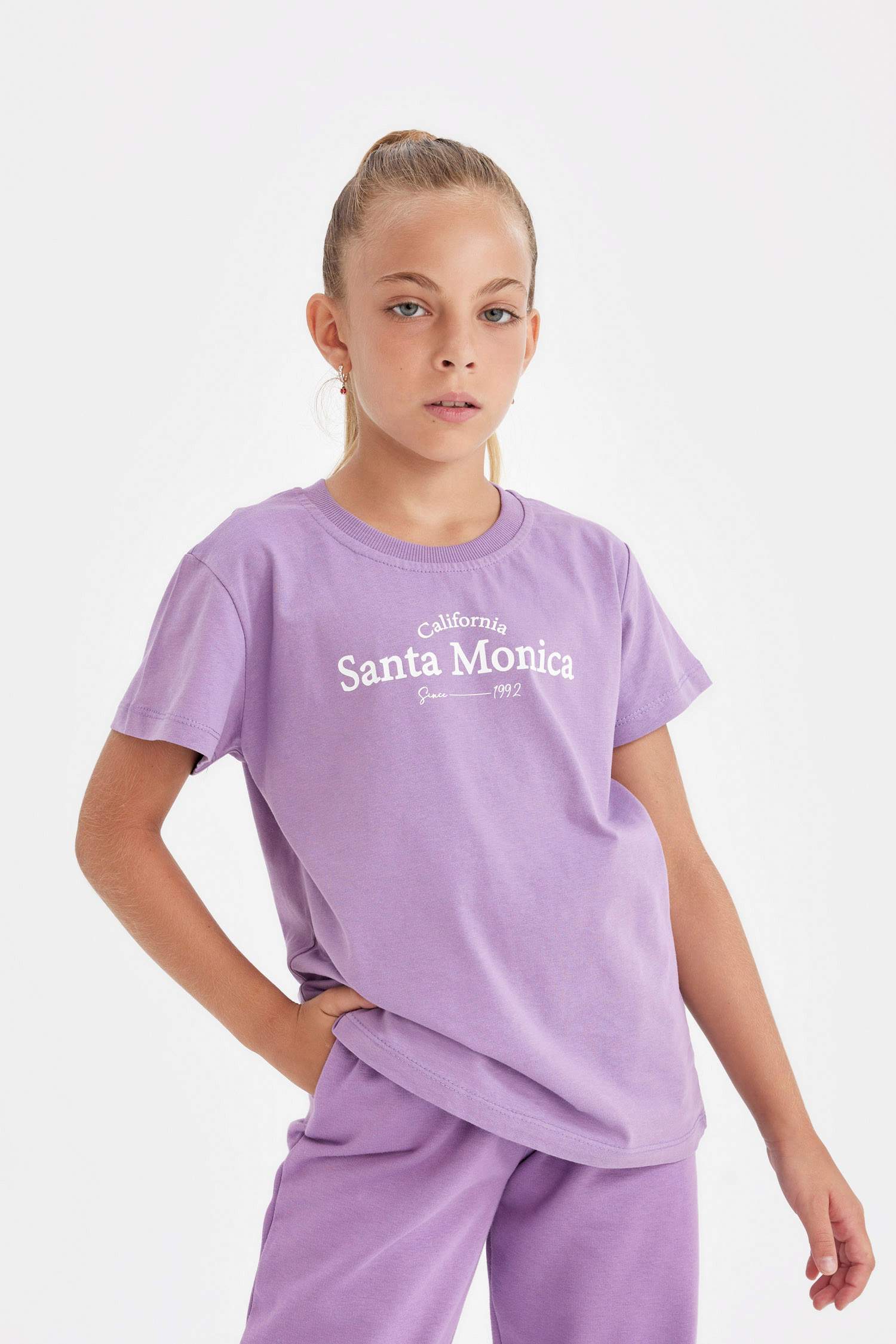 Kız Çocuk Bisiklet Yaka Yazı Baskılı Kısa Kollu Tişört