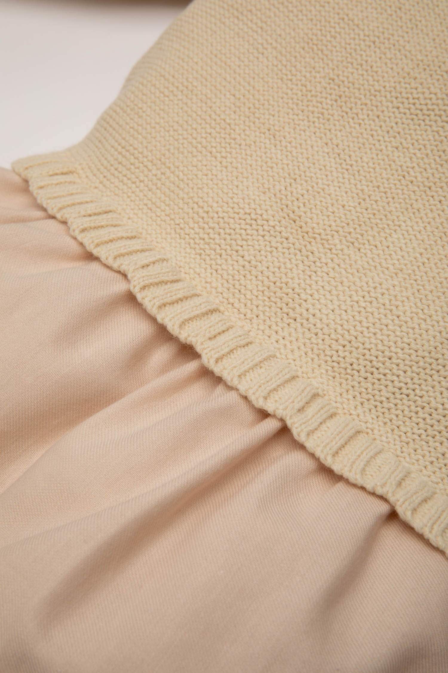 Kız Bebek Örgülü Uzun Kollu Elbise