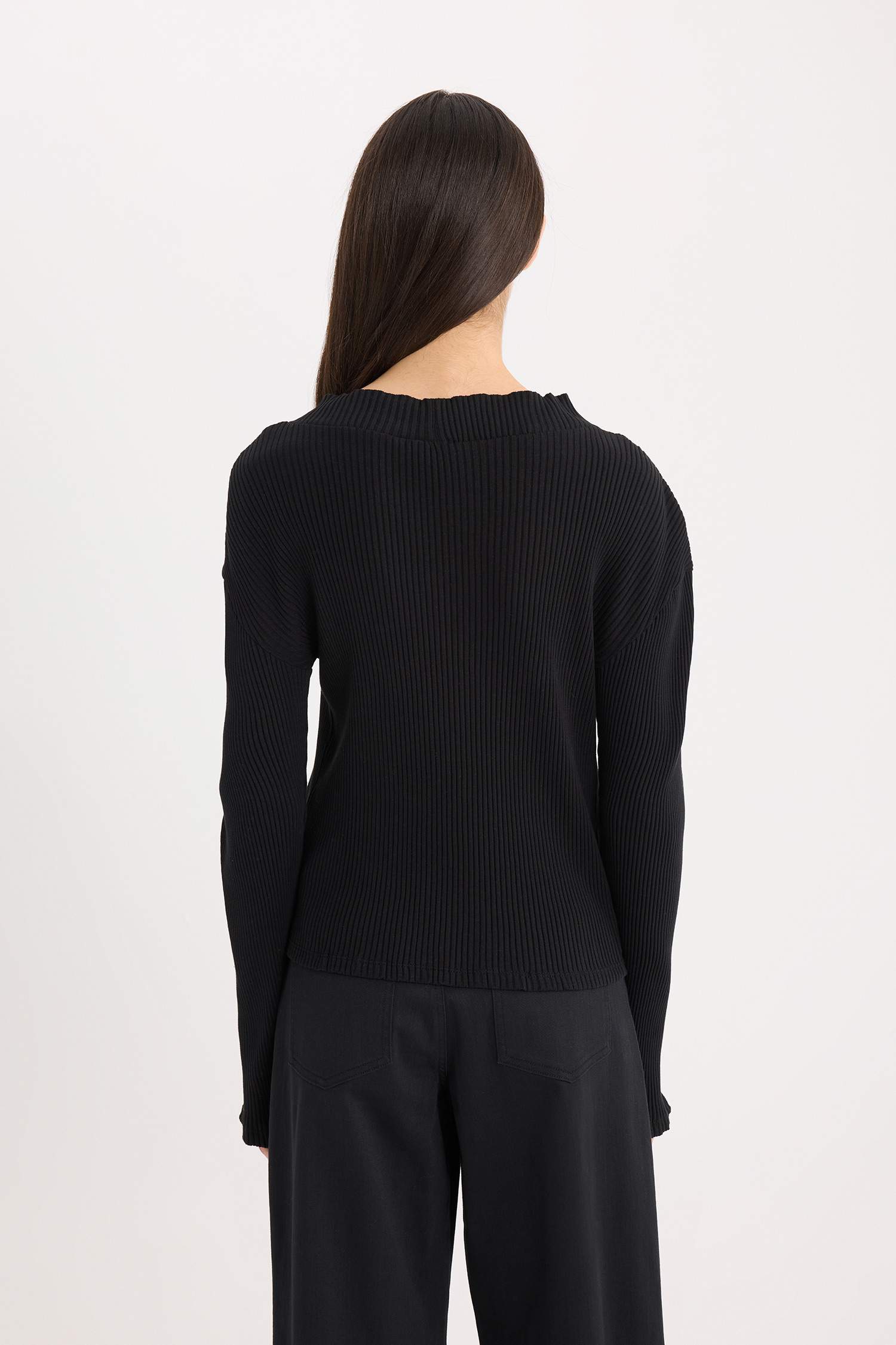 Slim Fit Dar Kesim Yarım Balıkçı Yaka Basic Düz Fitilli Kaşkorse Uzun Kollu Tişört	