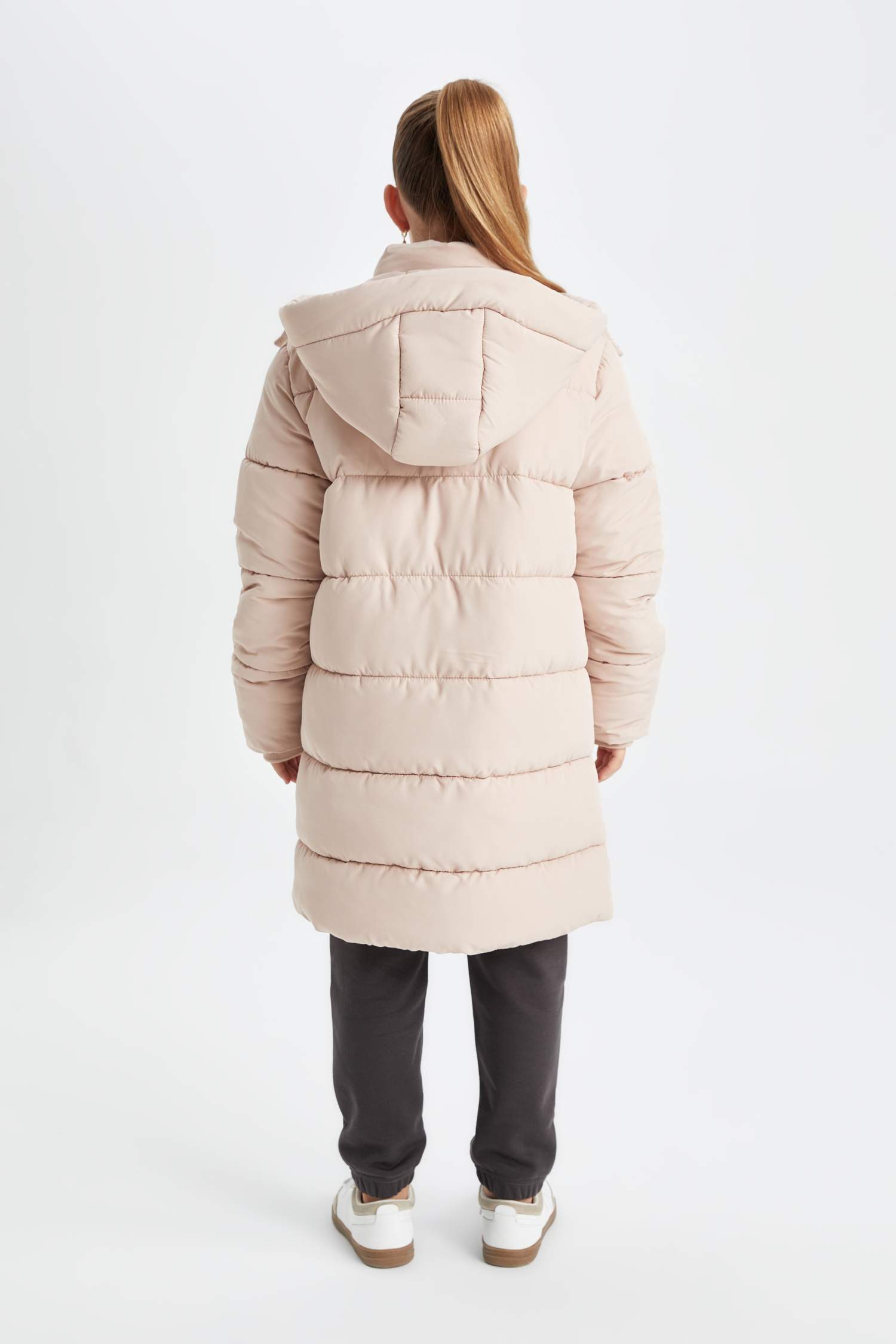 Kız Çocuk Su Geçirmez Kapüşonlu Fermuarlı Çıtçıtlı Cepli Parka