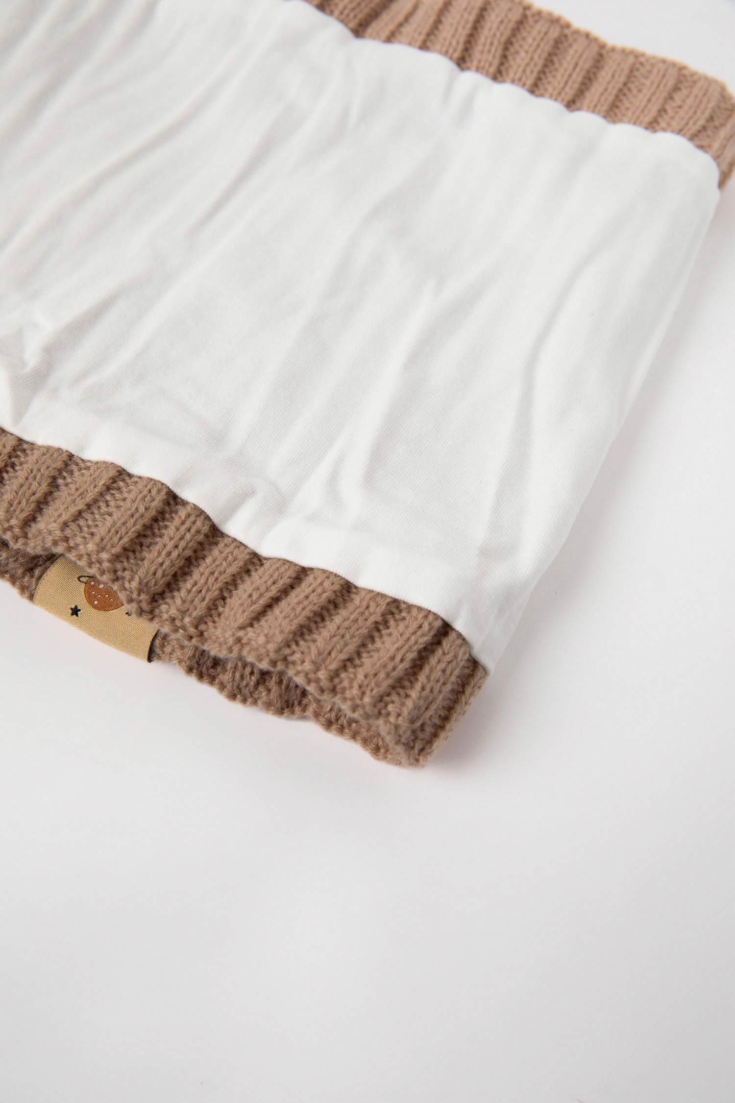 Erkek Bebek Etiket Baskılı İçi Polar Astarlı Boyunluk Bere 2'li Takım