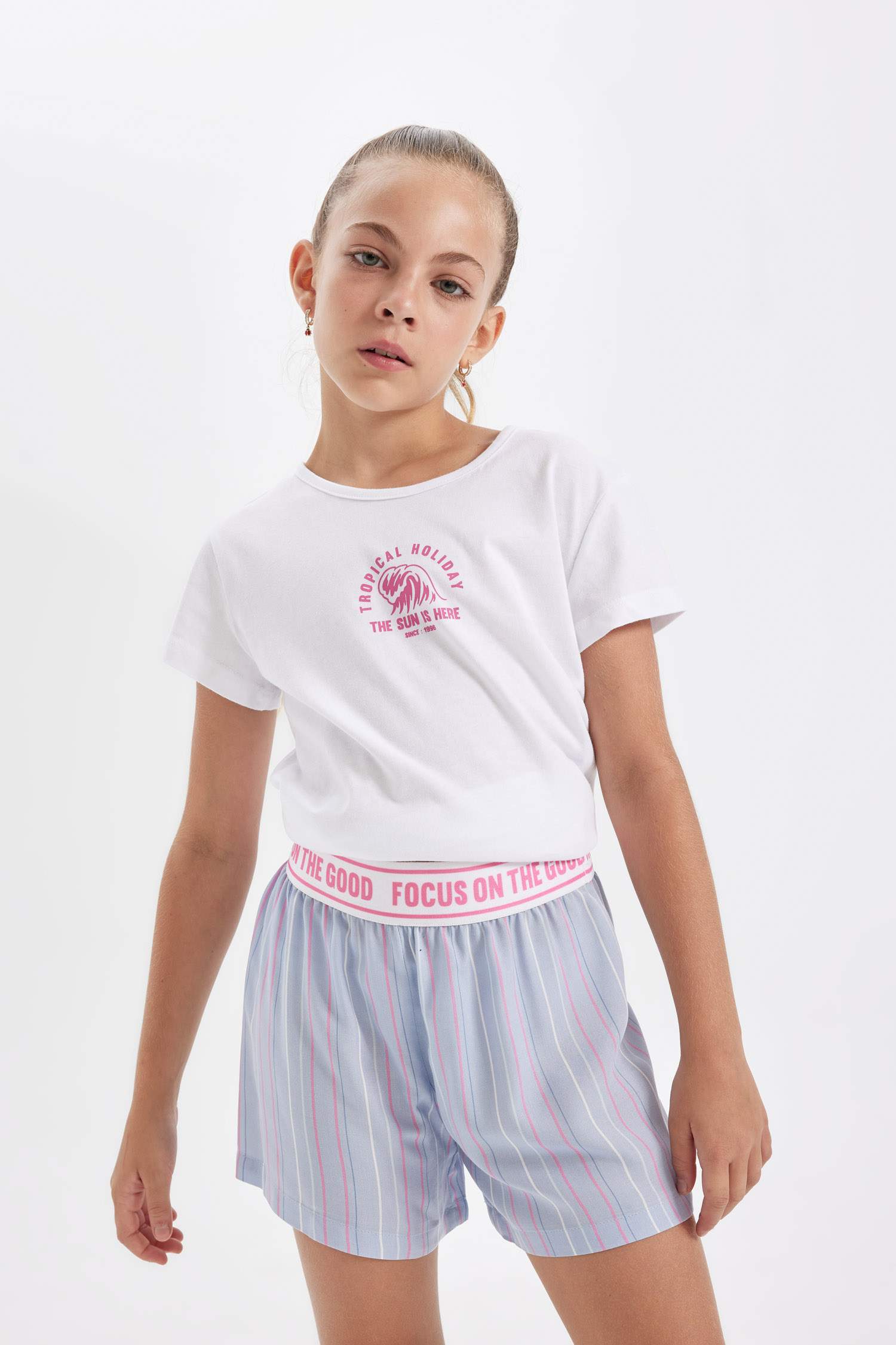 Kız Çocuk Pijama Takımı Baskılı Kısa Kollu Üst Şort