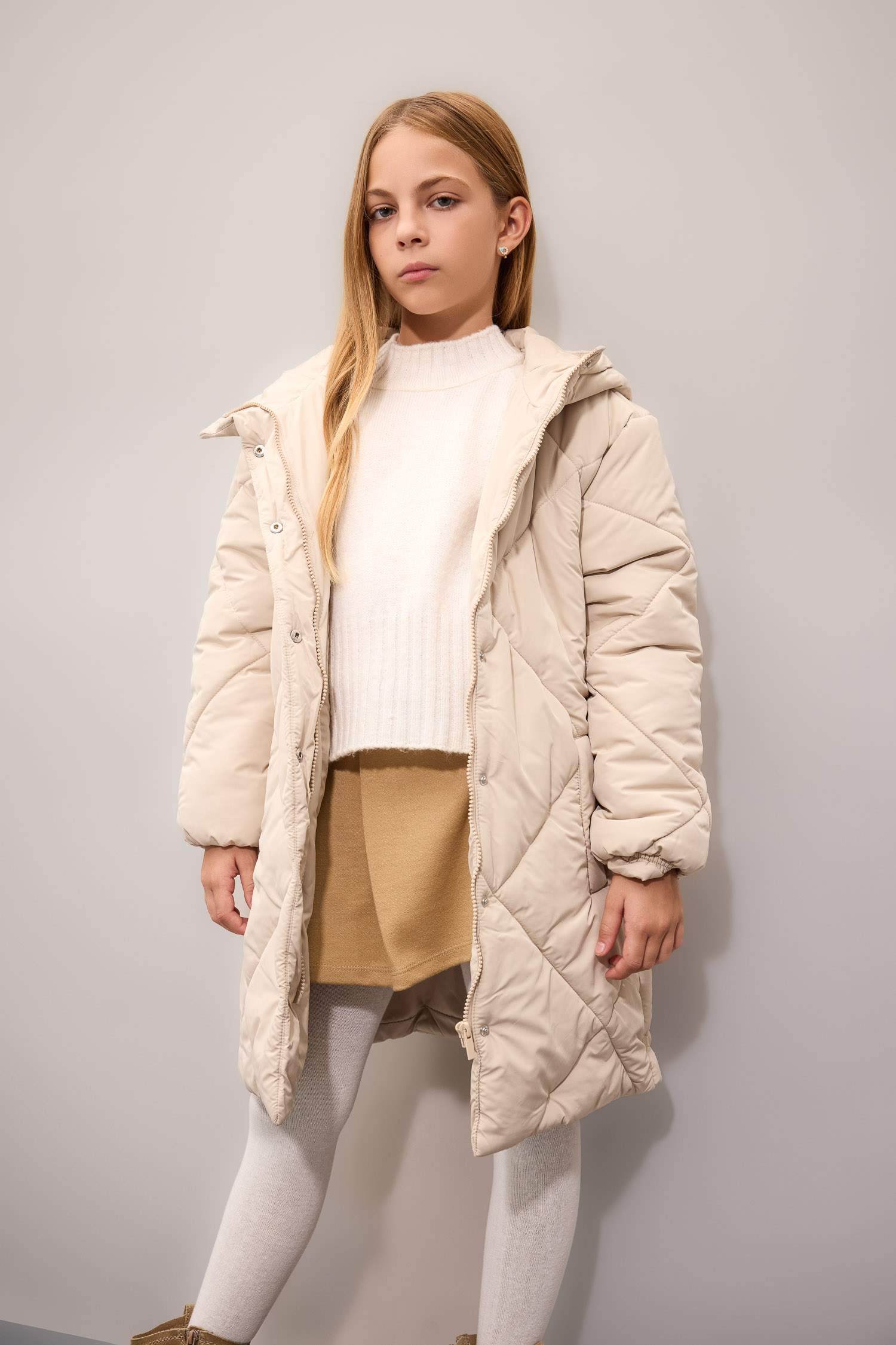 Kız Çocuk Su Geçirmez Kapüşonlu Uzun Şişme Mont Parka Kapitoneli Fermuarlı Cepli