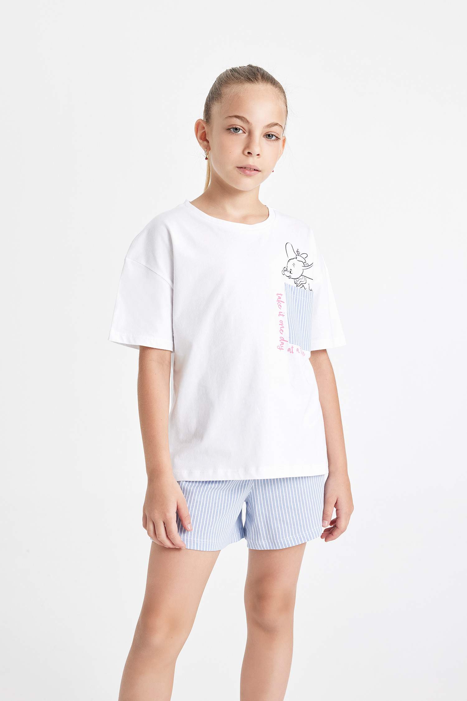 طقم بيجاما بناتي أبيض قصة عادية من Dumbo - قطعتين