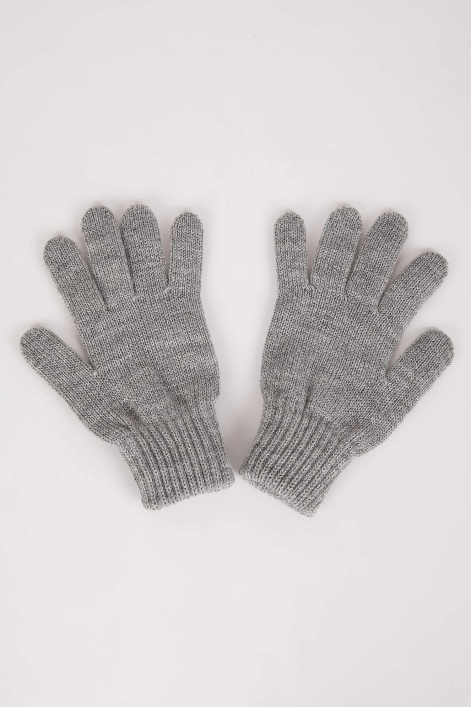 Комплект из 3-х вещей шапка шарф и перчатки для мальчиков