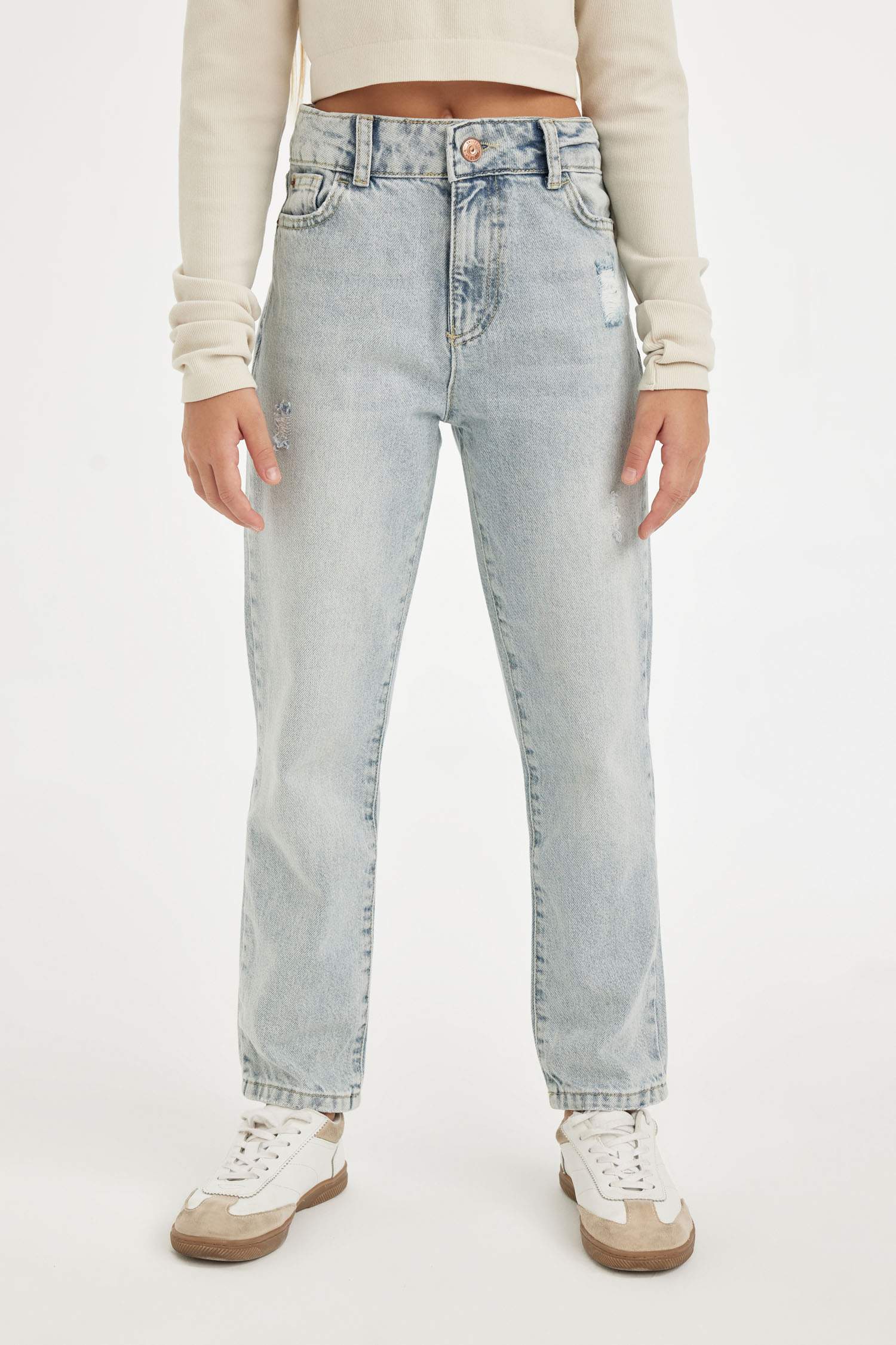 Kız Çocuk Mom Fit Yırtık Detaylı Dar Paça Cepli Jean Pantolon