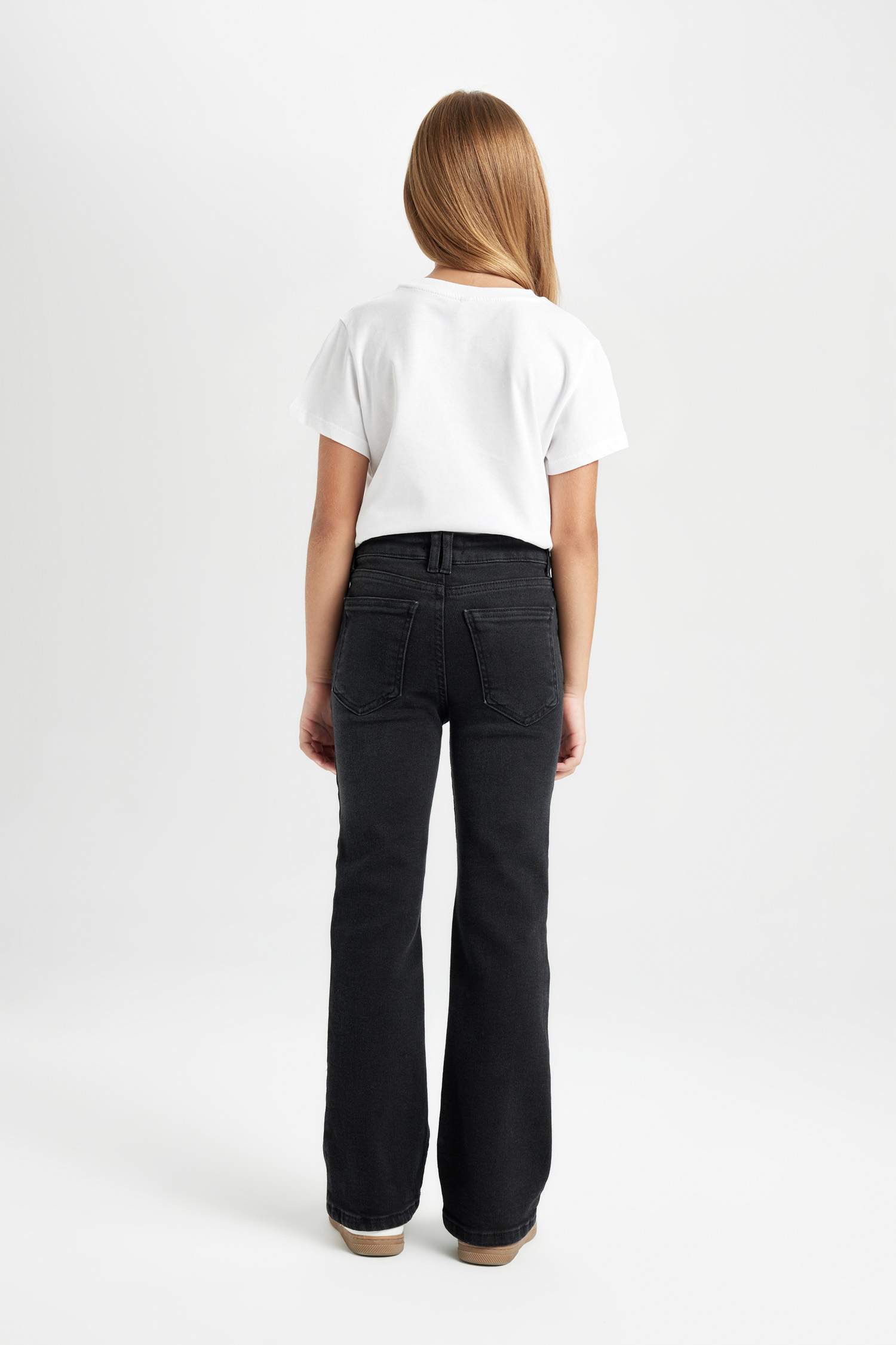 Kız Çocuk Flare Fit İspanyol Paça Cepli Siyah Jean Pantolon