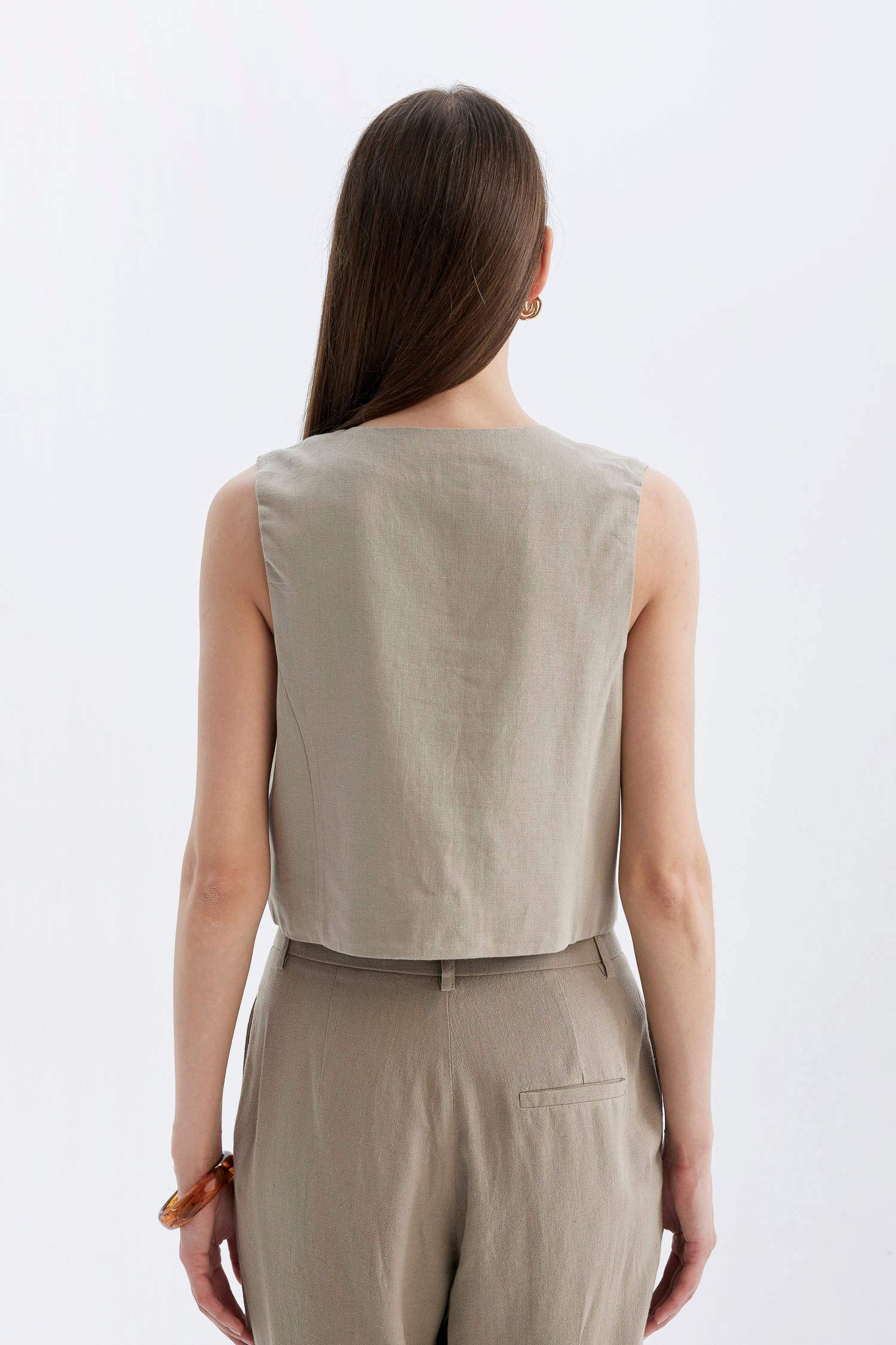 جيلي برباط سليم فيت ممزوج بالكتان برقبة V