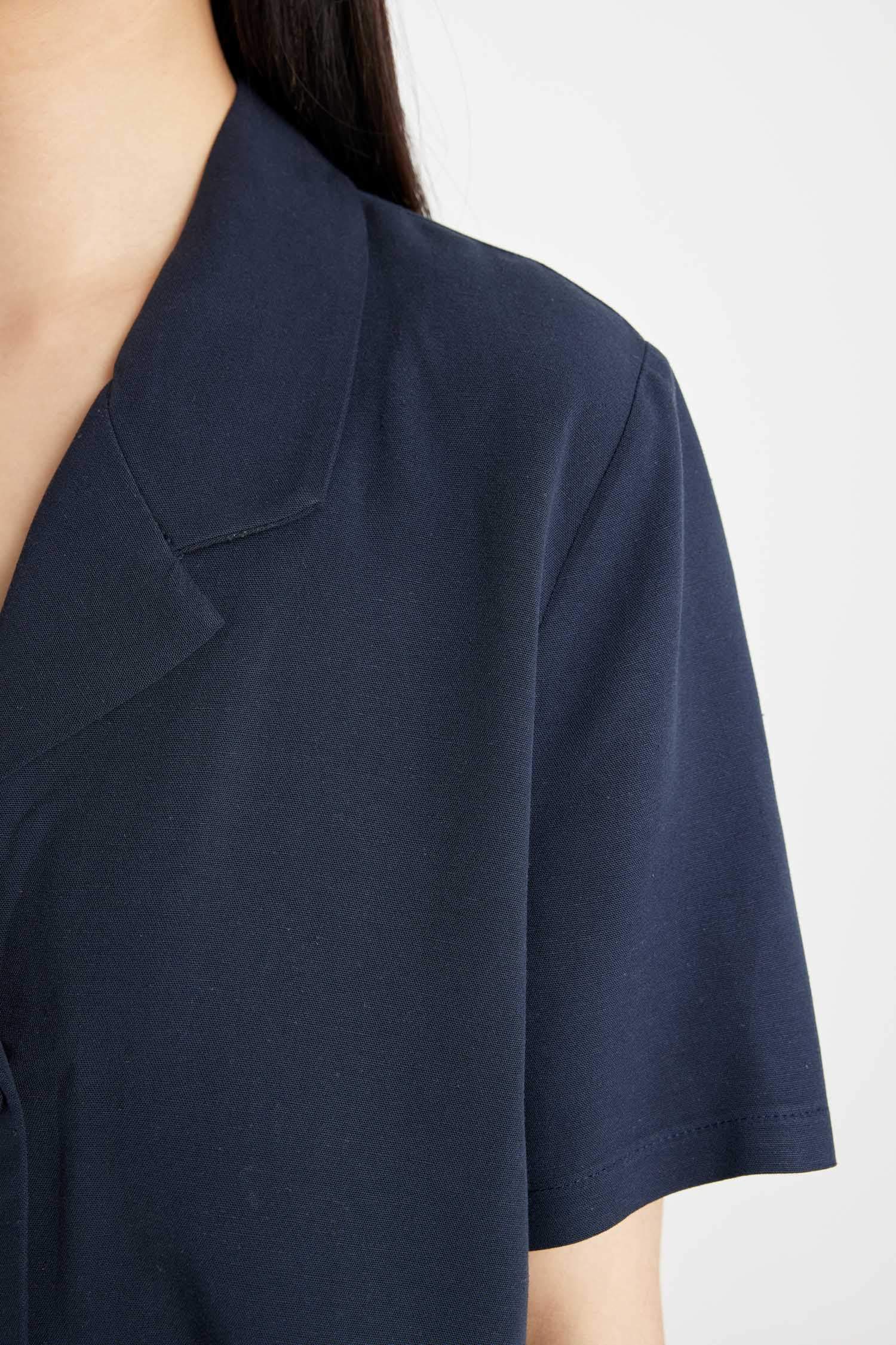 Cropped Fit Polo Yaka Keten Karışımlı Kısa Kollu Gömlek