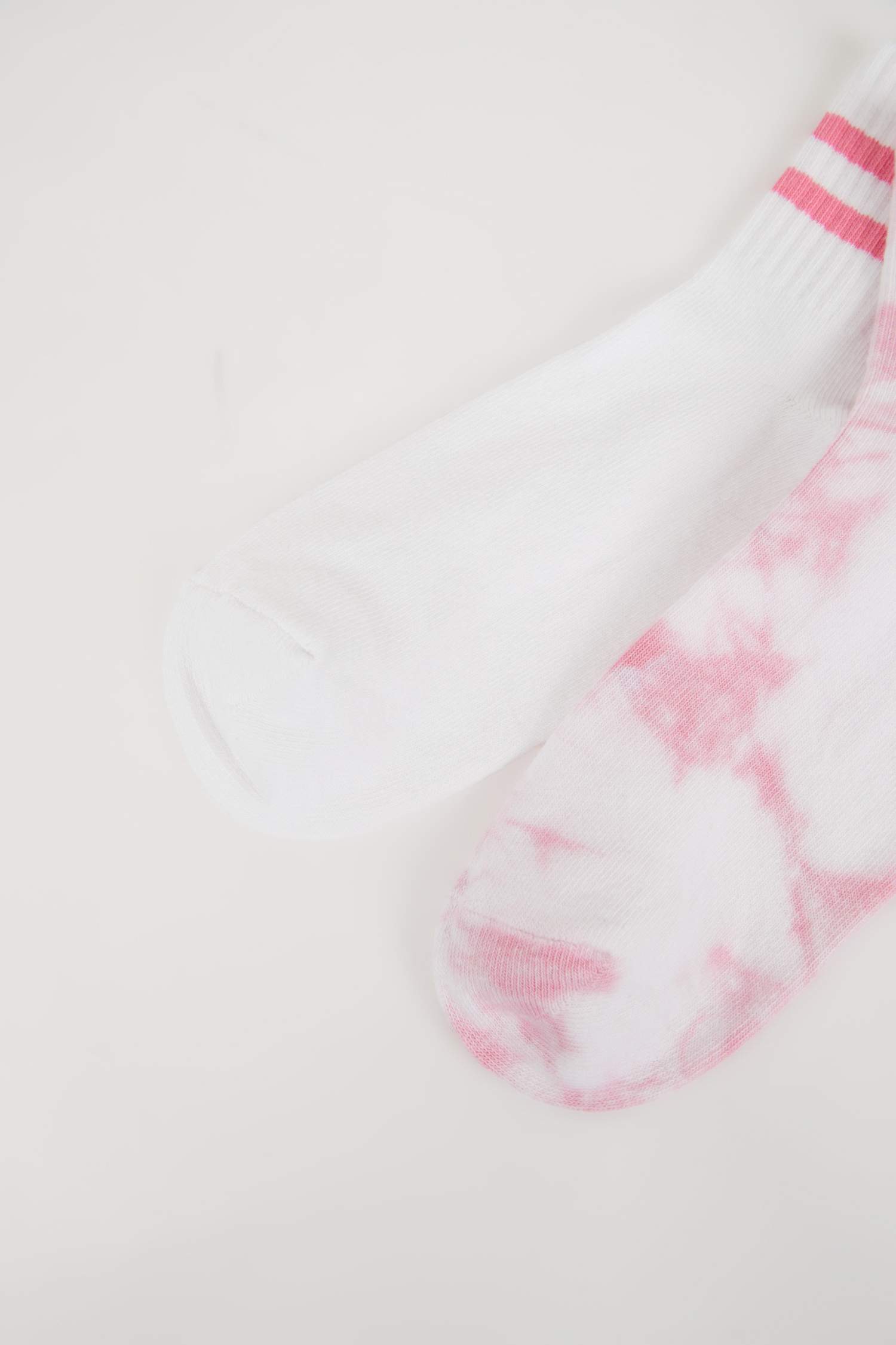 Woman 2 Piece Cotton Socks