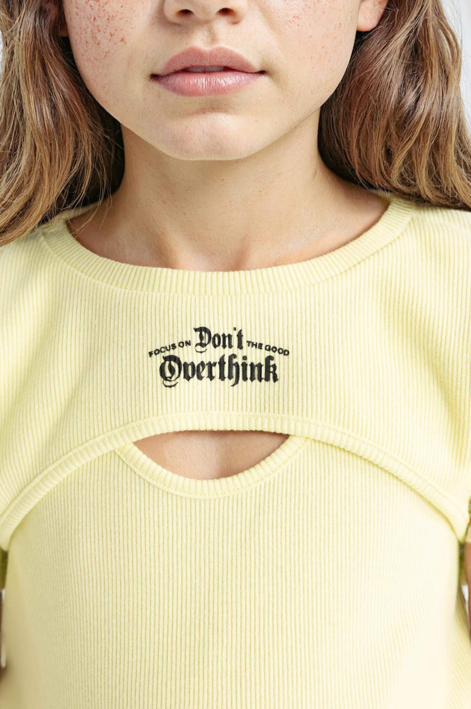 تيشيرت كروب بناتي مضلع - قطعتين