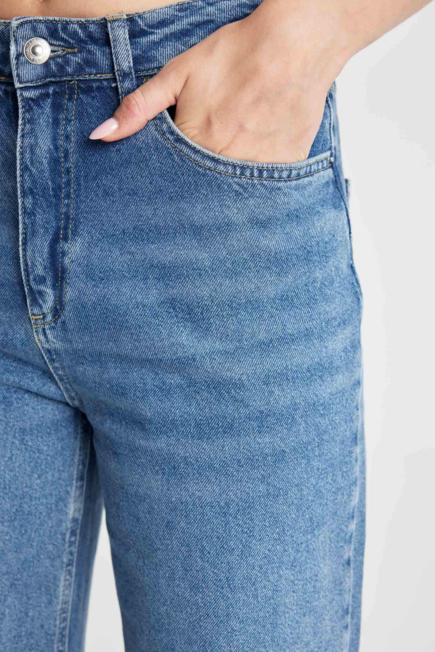 90's Wide Leg Yırtık Detaylı Yüksek Bel Uzun Jean Yıkamalı Pantolon