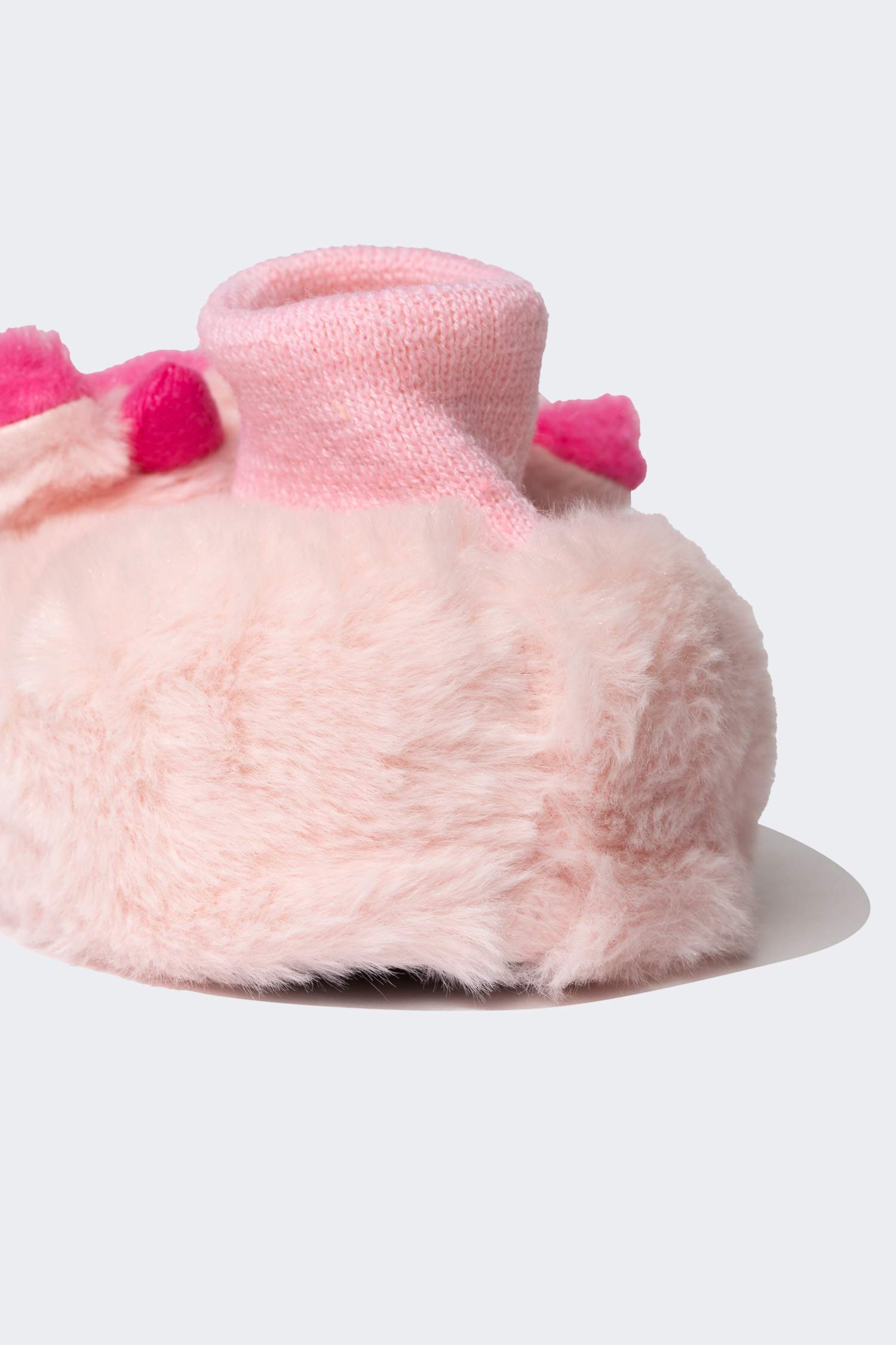 Kız Çocuk Pembe Zürafa Temalı Kalın Taban Pelüş Panduf