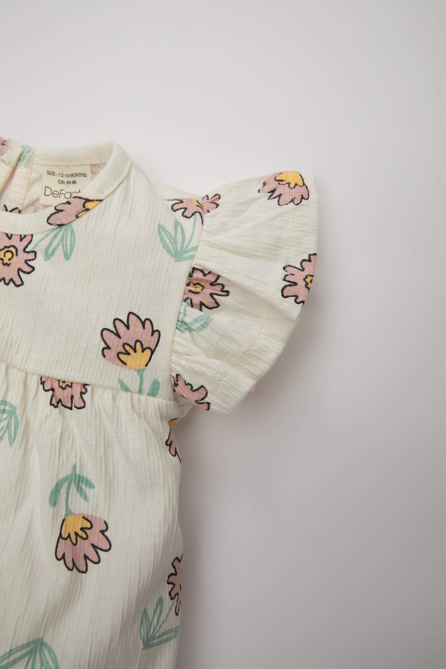 Kız Bebek Bisiklet Yaka Çiçekli Kısa Kollu Tişört