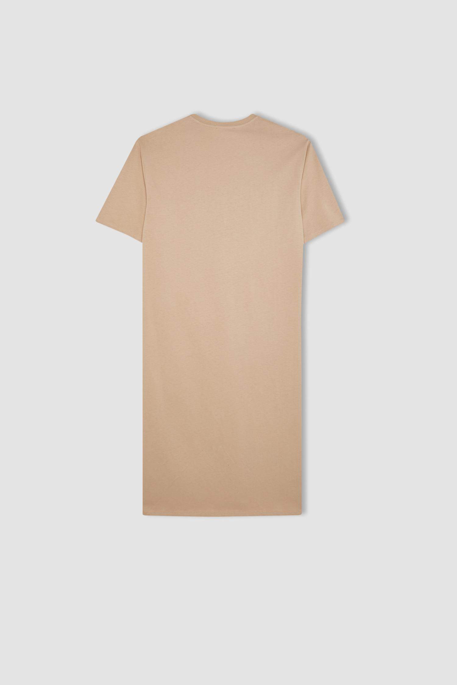 فستان ميدي مطبوع ممشط بياخة مستديرة