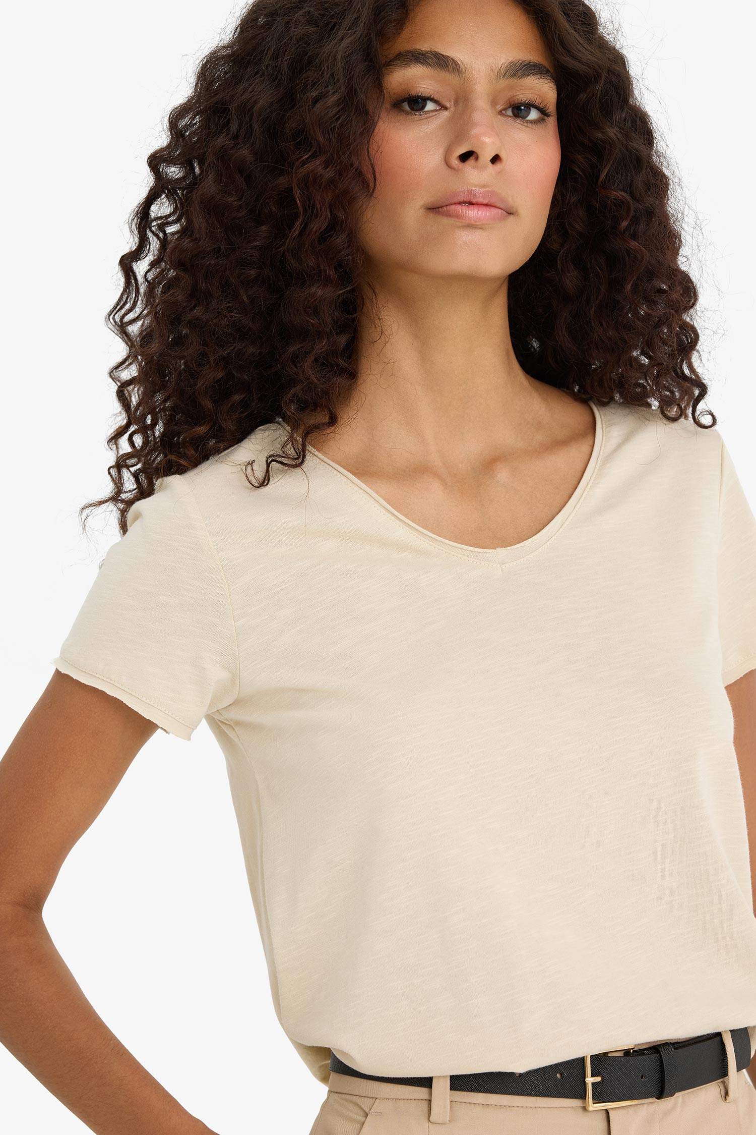 T-shirt à col V et manches courtes Coupe régulière