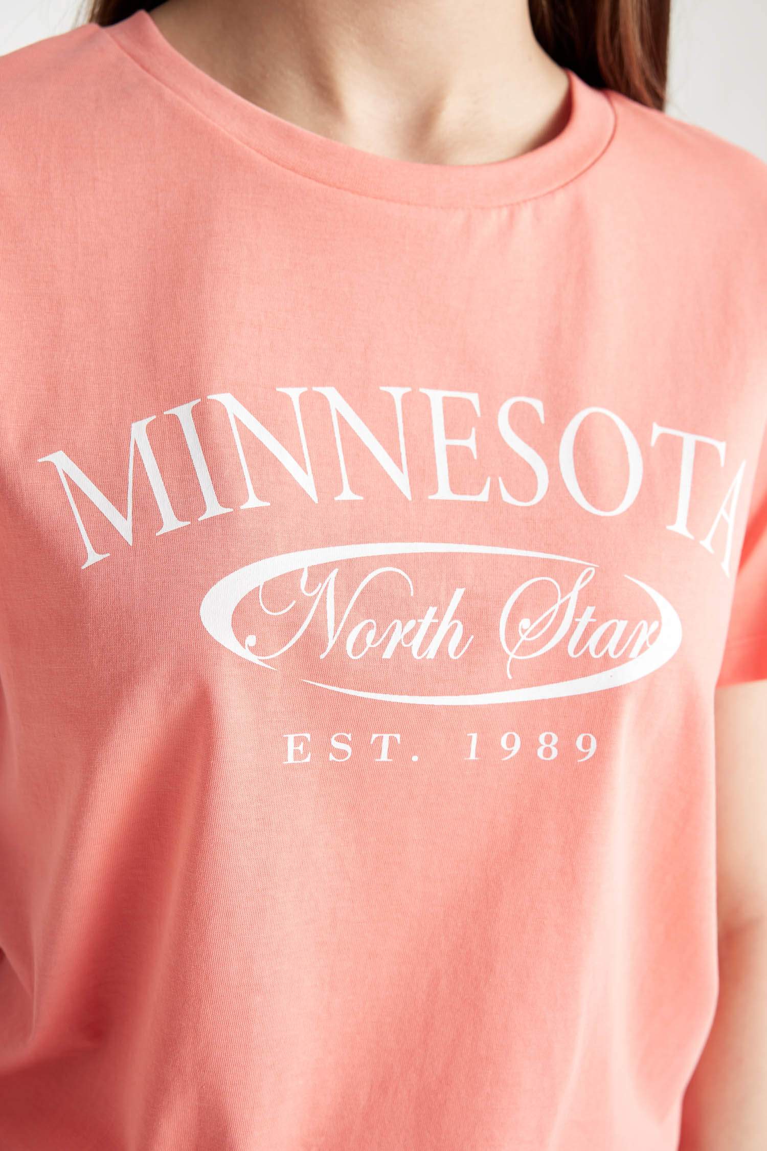 T-Shirt À Manches Courtes Coupe Régulière Col Ras Du Cou