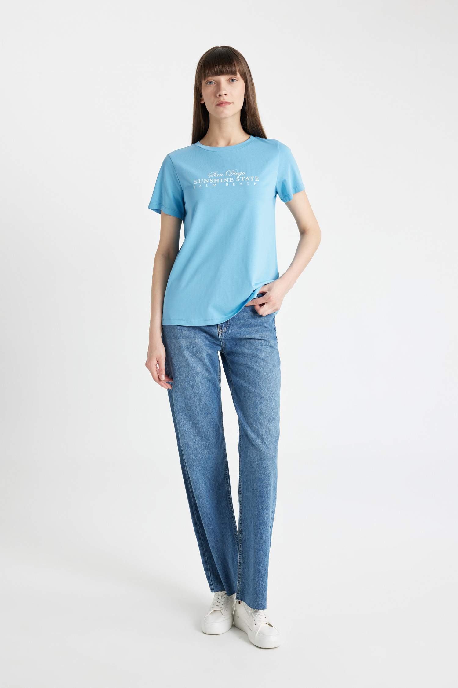 T-Shirt À Manches Courtes Coupe Régulière Col Ras Du Cou